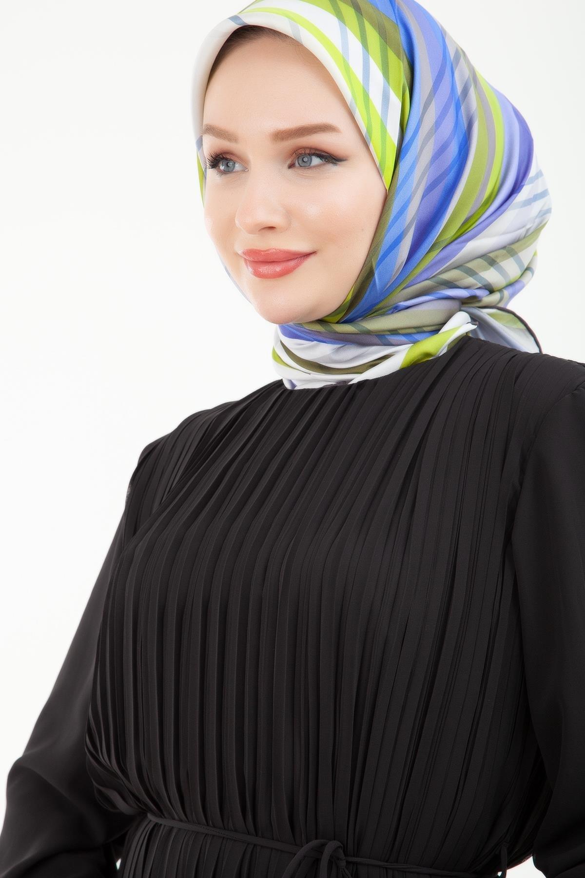 Armine Şifon Pilise Elbise Siyah 23KT905