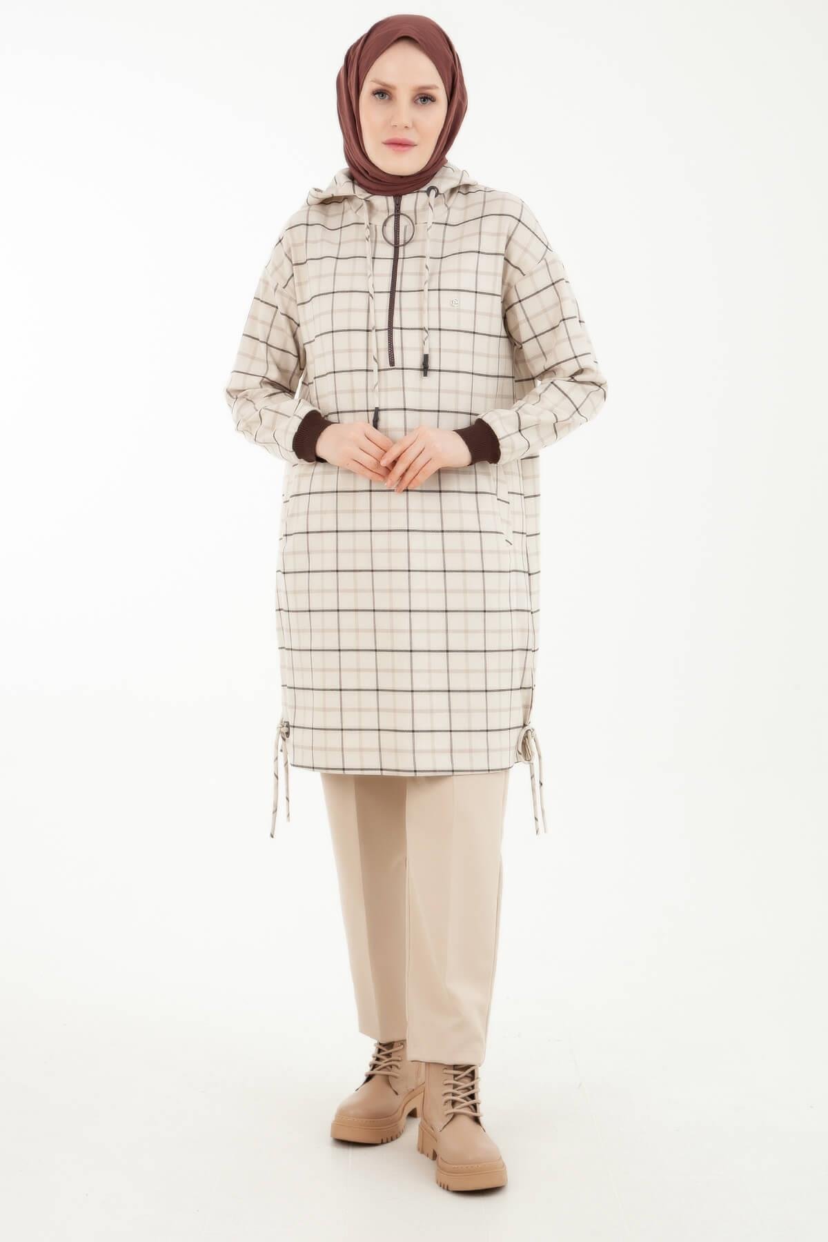 Armine Trend Ekose Desenli Önden Fermuarlı Kapüşonlu Tunik Bej 23KT450