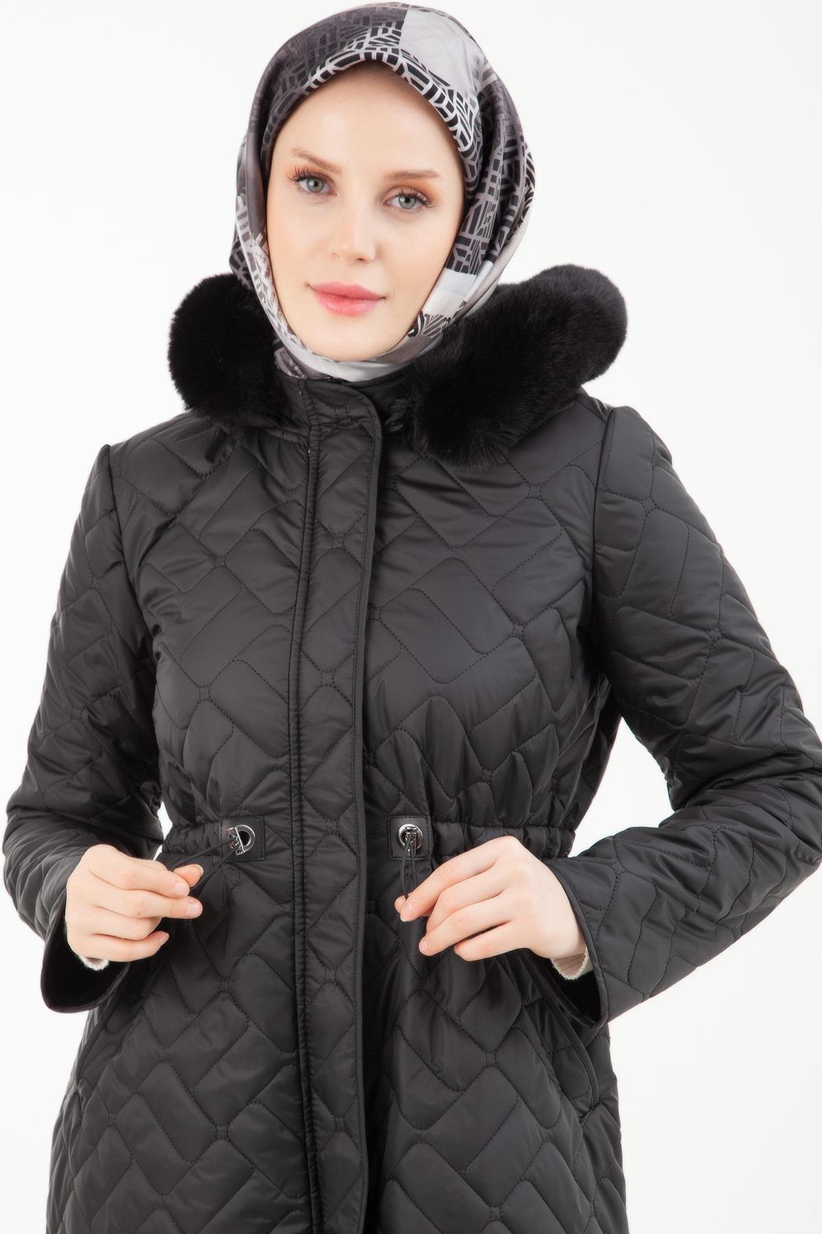 ARMİNE TREND Beli Büzgülü Kürk Detaylı Kap-Siyah 23KT721