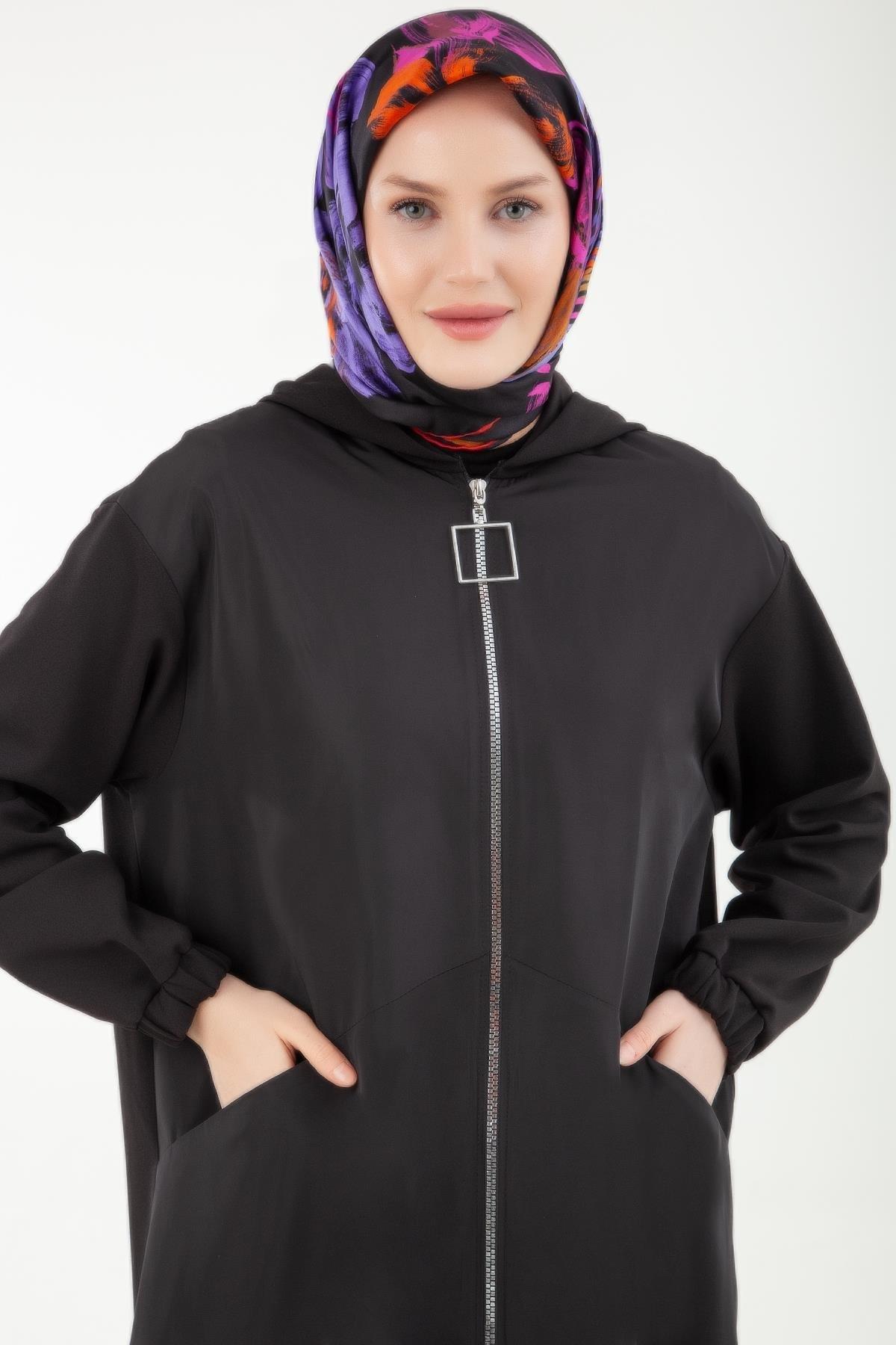ARMİNE TREND Kapüşonlu Önden Fermuarlı Kolları Lastikli Giy Çık Siyah 24YT510