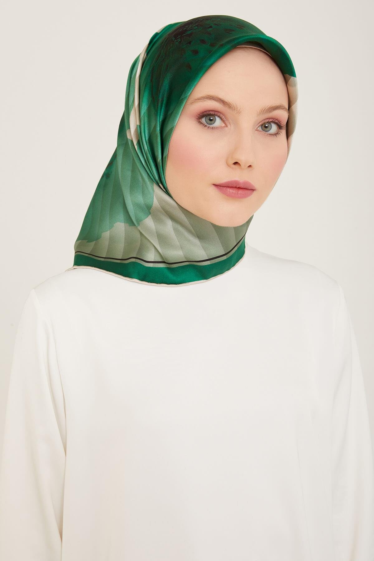 Armine İpek Eşarp 24Ya9100 85 2024 Yaz Sura İpek