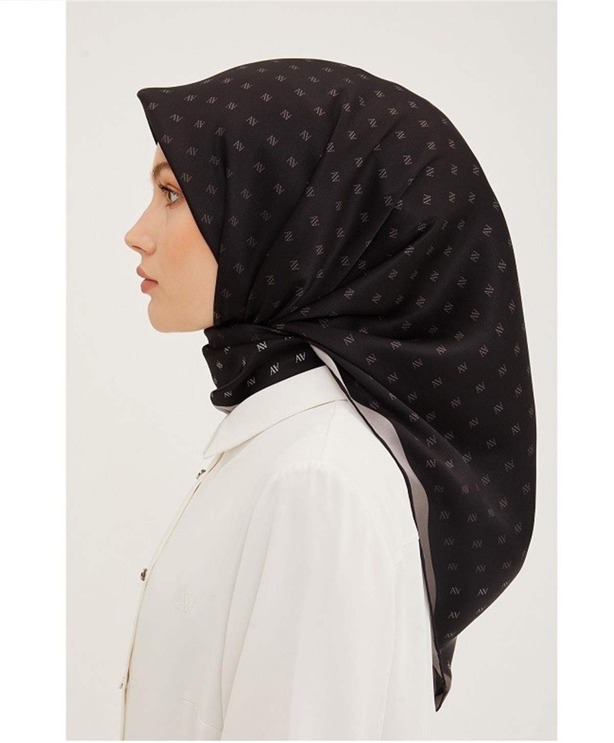 Armine 2023 İlkbahar-Yaz Sura İpek Eşarp 23YA8936 57