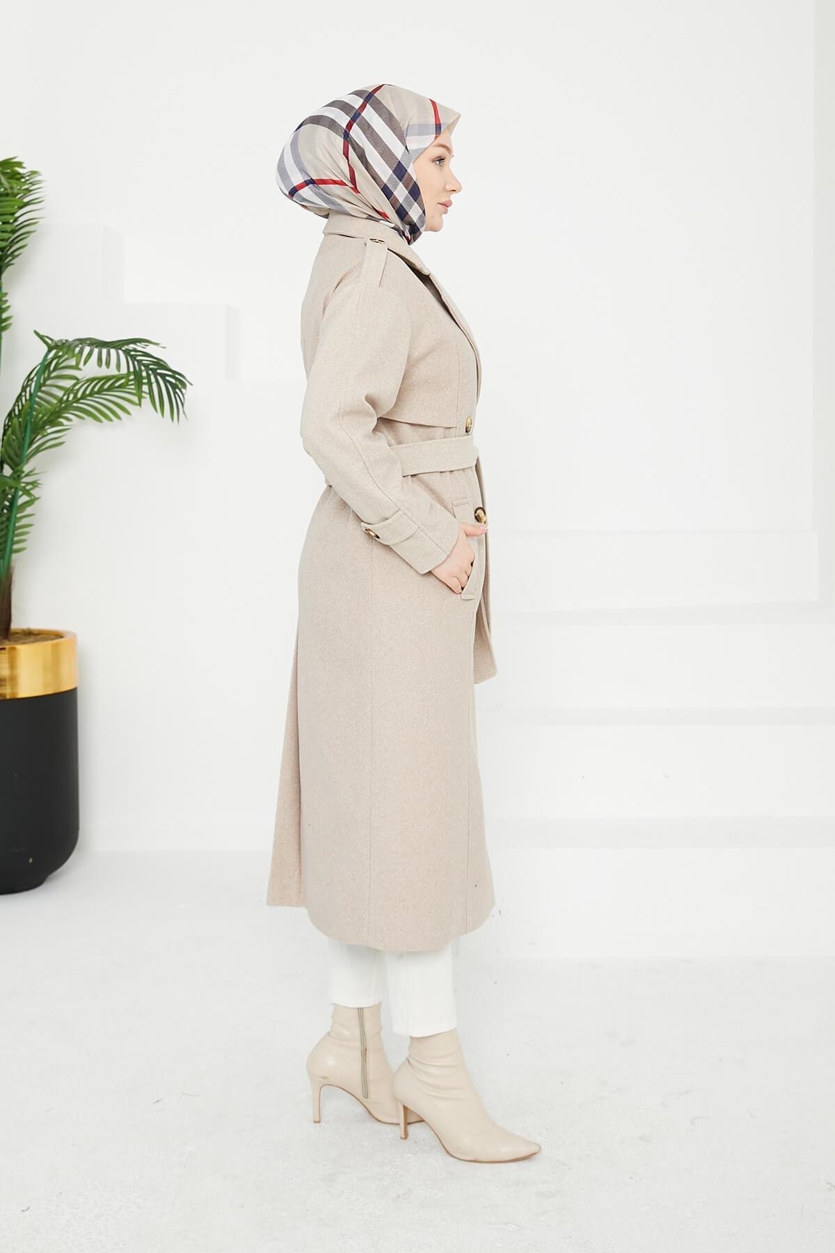 Armine Aller Detaylı Düğmeli Manto Bej 25KT1729