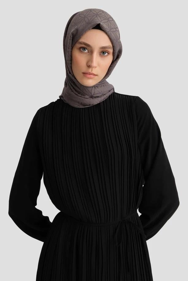 Armine Piliseli Elbise Siyah ORTD9435