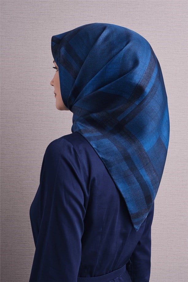Armine Saf İpek  Eşarp 9618D 82
