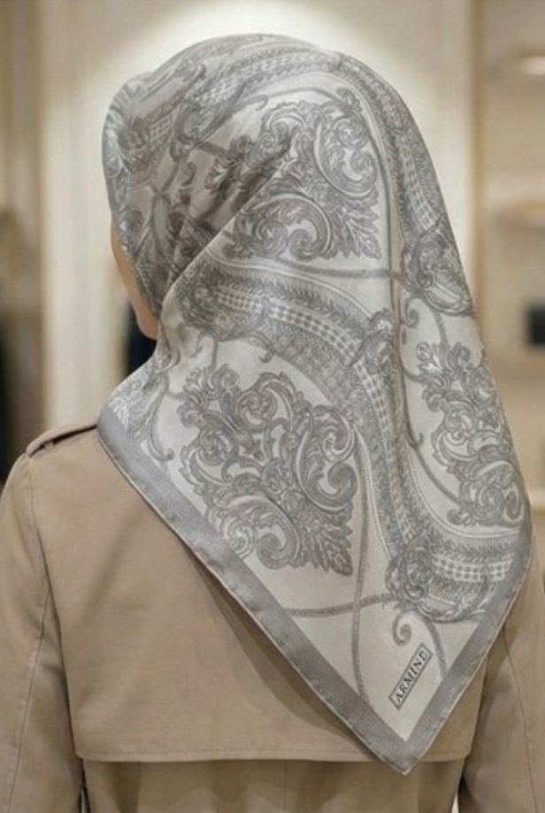 Armine Saf İpek Sura Eşarp 9537D 82