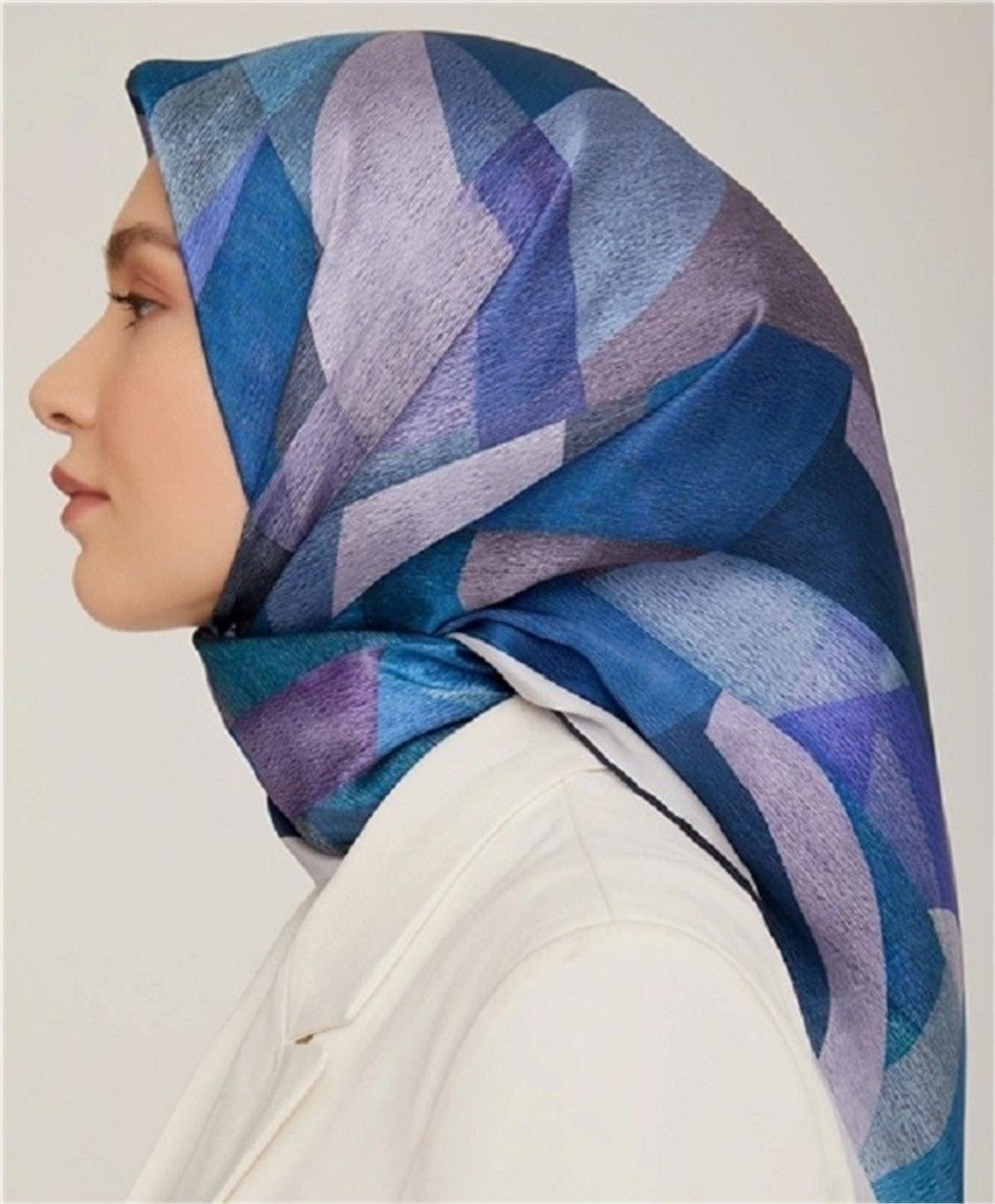 Armine Sura İpek Eşarp 22Ka8848 34