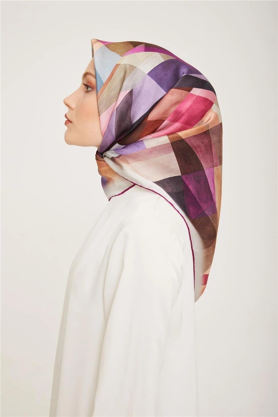 Armine Sura İpek Eşarp 23Ka9024 56