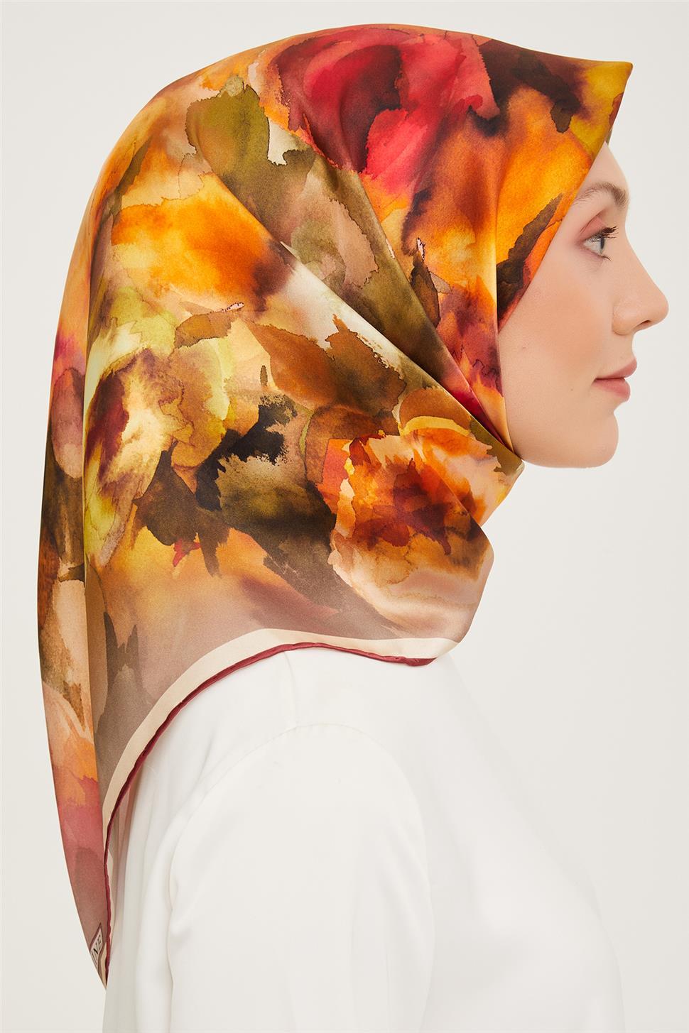 Armine Sura İpek Eşarp 23Ka9033 07