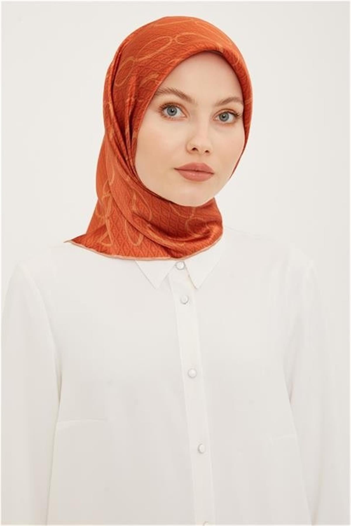 Armine Sura İpek Eşarp 23Ya8925 35
