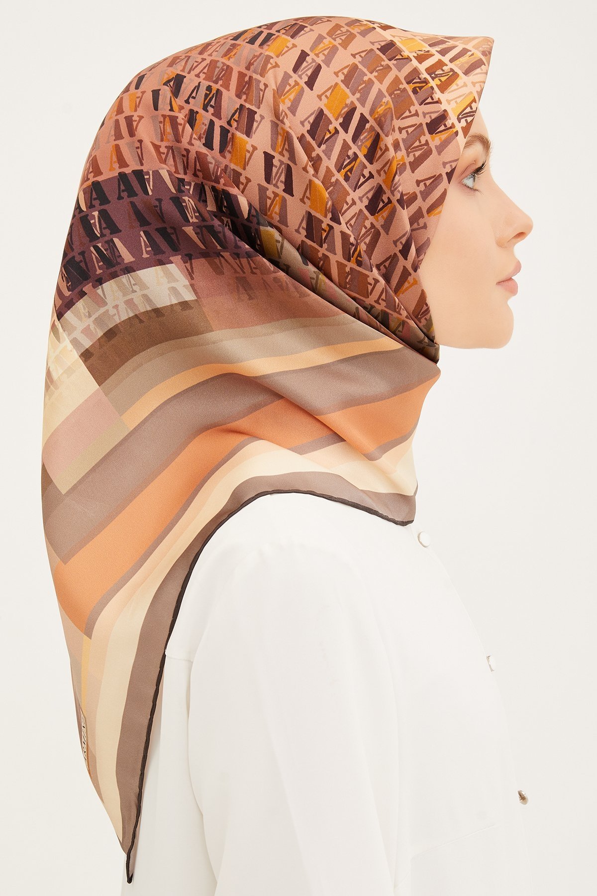 Armine Sura İpek Eşarp 23Ya8934 03