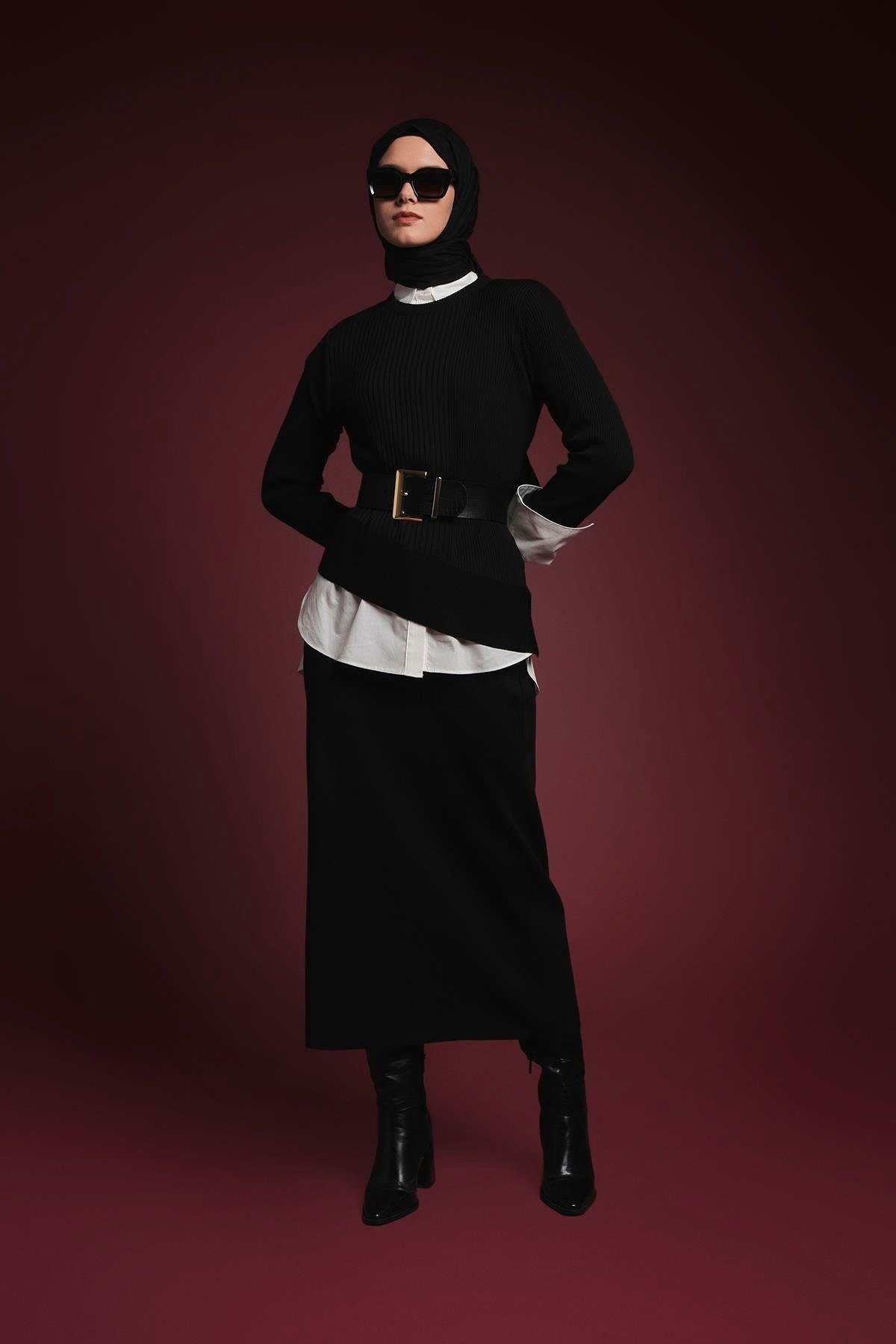 Armine TREND Asimetrik Kesim Çizgi Detaylı Etekli Takım Siyah 25YTD6119