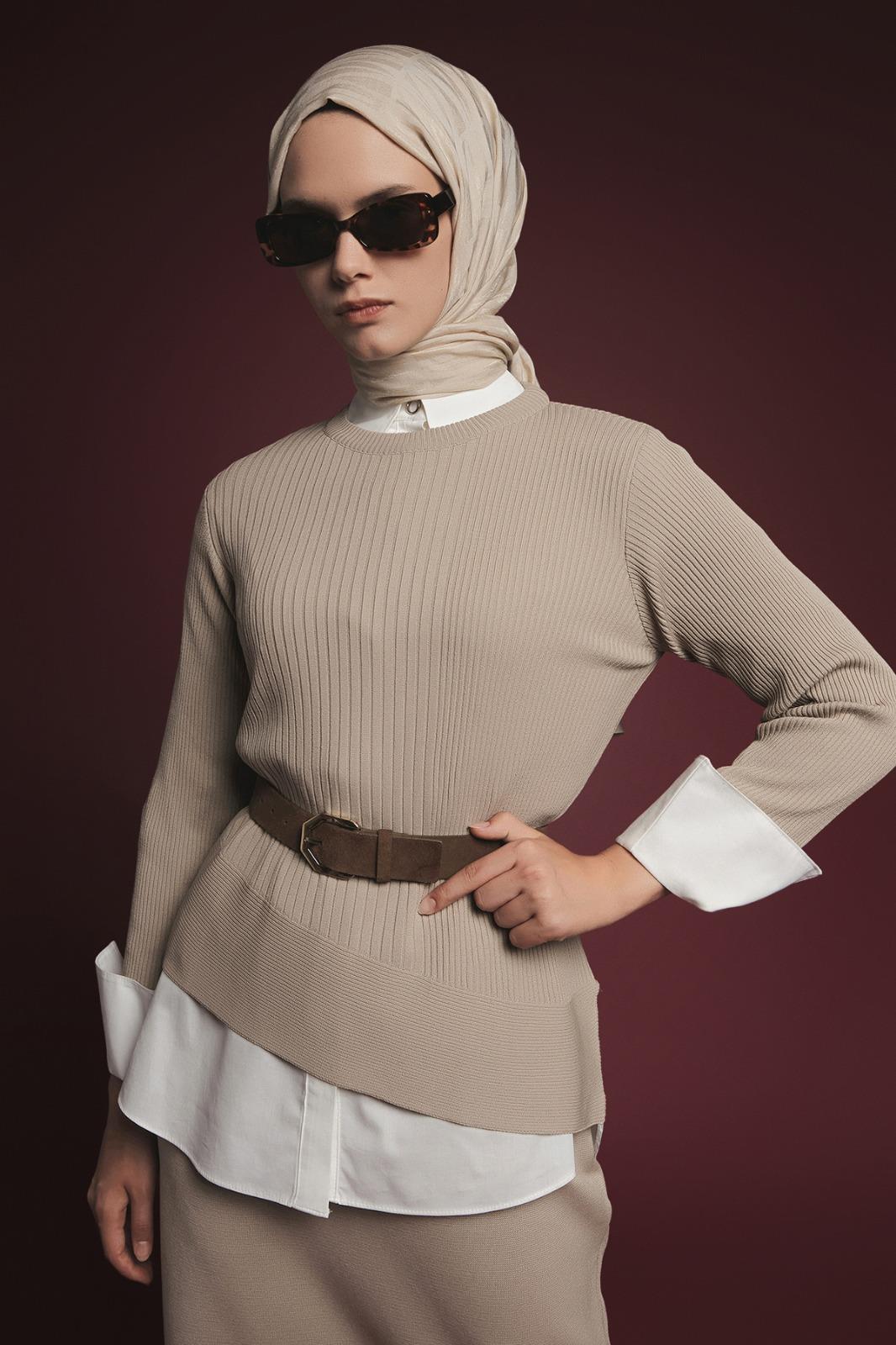 Armine TREND Asimetrik Kesim Çizgi Detaylı Etekli Takım Koyu Taş 25YTD6119