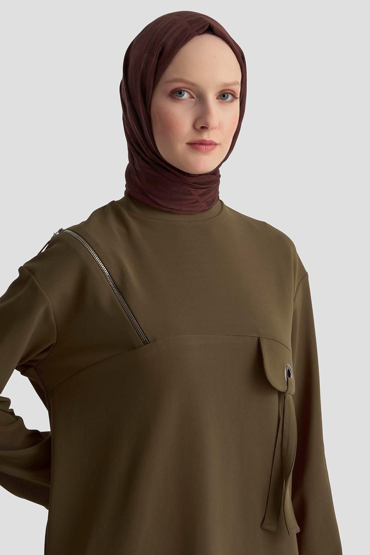 ARMİNE TREND Cep Kapağı Kuşgözü Detaylı Fitilli Tunik Haki 25KT453