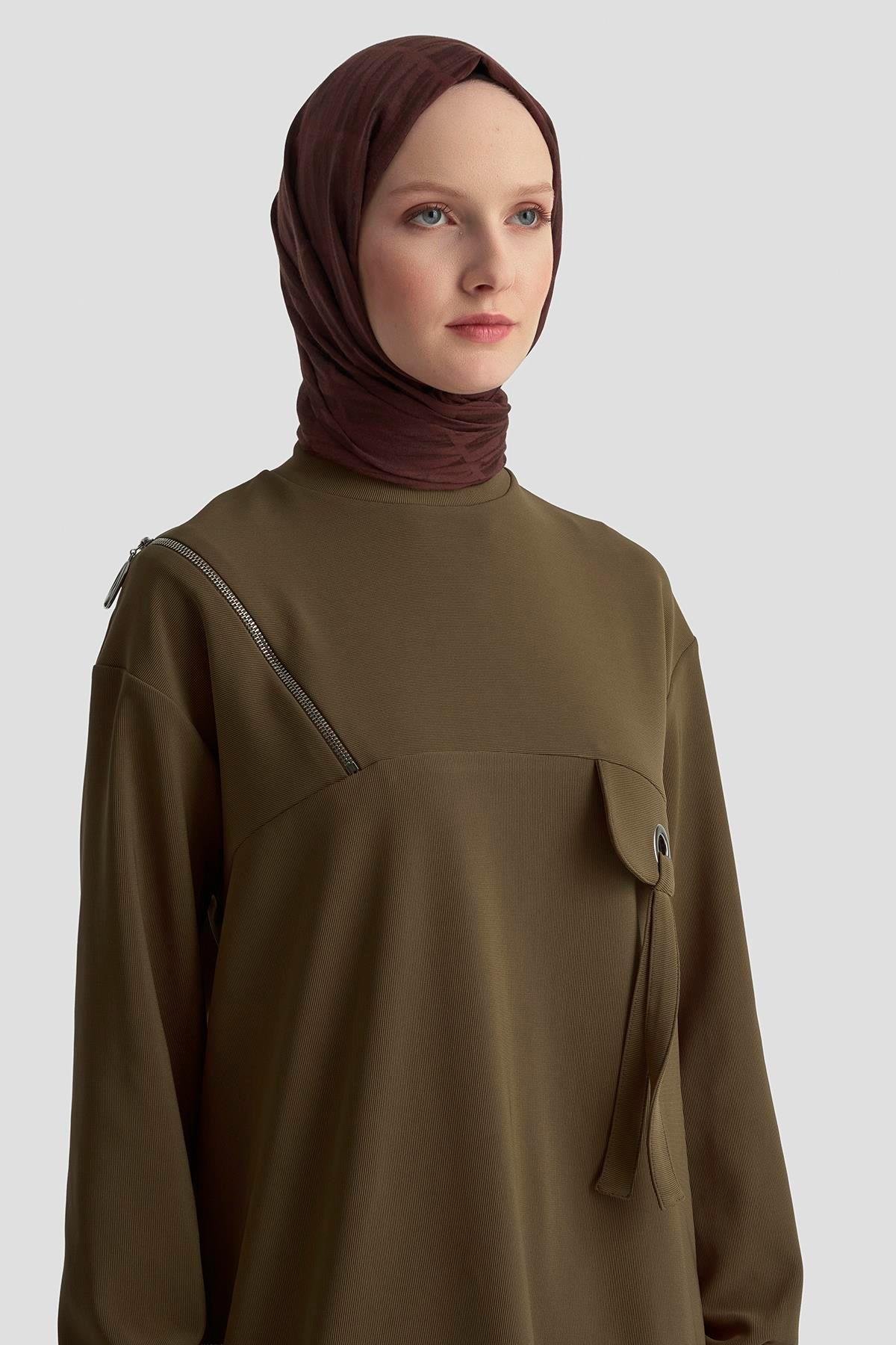 ARMİNE TREND Cep Kapağı Kuşgözü Detaylı Fitilli Tunik Haki 25KT453