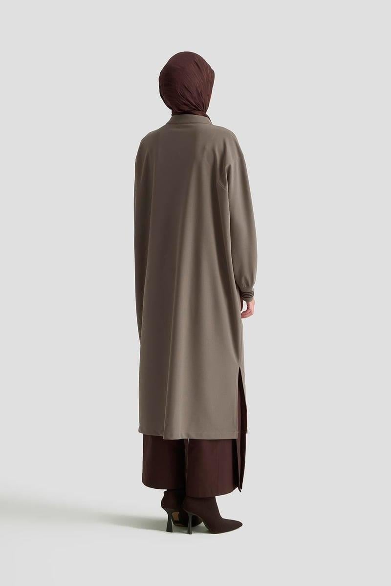 Armine TREND Cep ve Kol Sim İşlemeli Tam Boy Ceket Vizon 25KT557