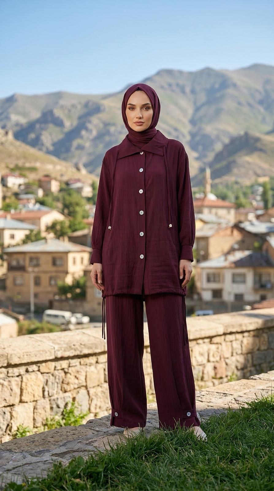 Armine TREND Düğme Detaylı Pantolonlu Takım Vişne 26YT658
