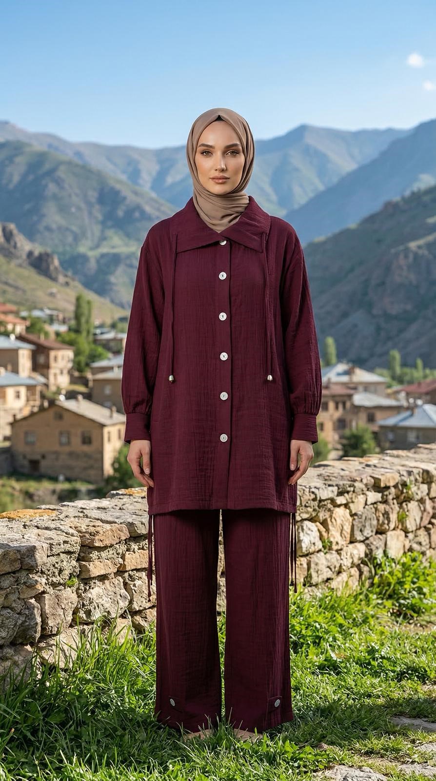 Armine TREND Düğme Detaylı Pantolonlu Takım Vişne 26YT658