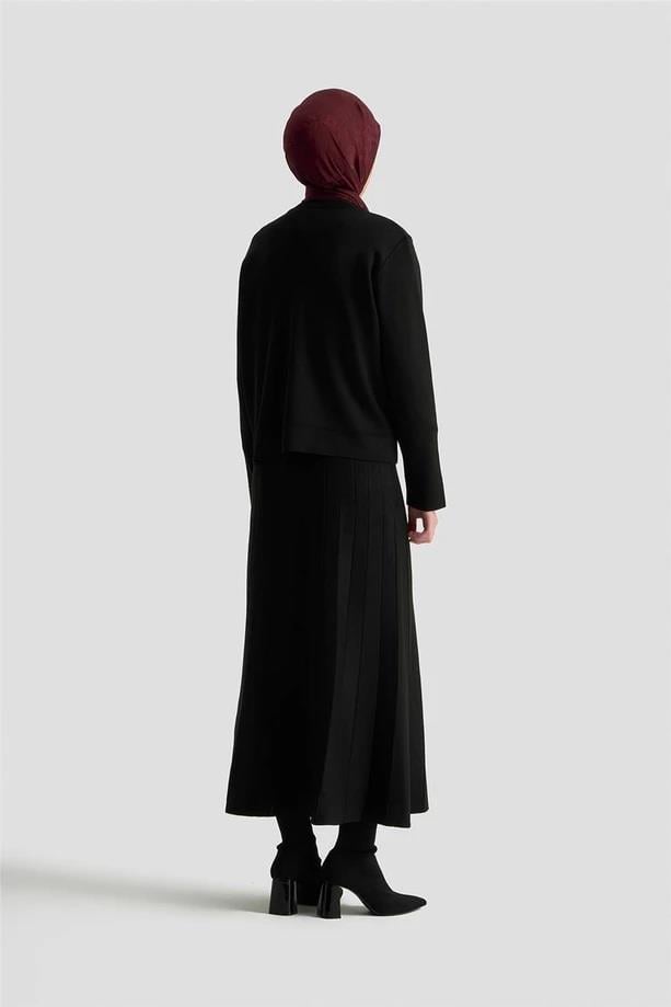 Armine TREND Düğmeli Etekli Merserize Takım Siyah 25YTD6120