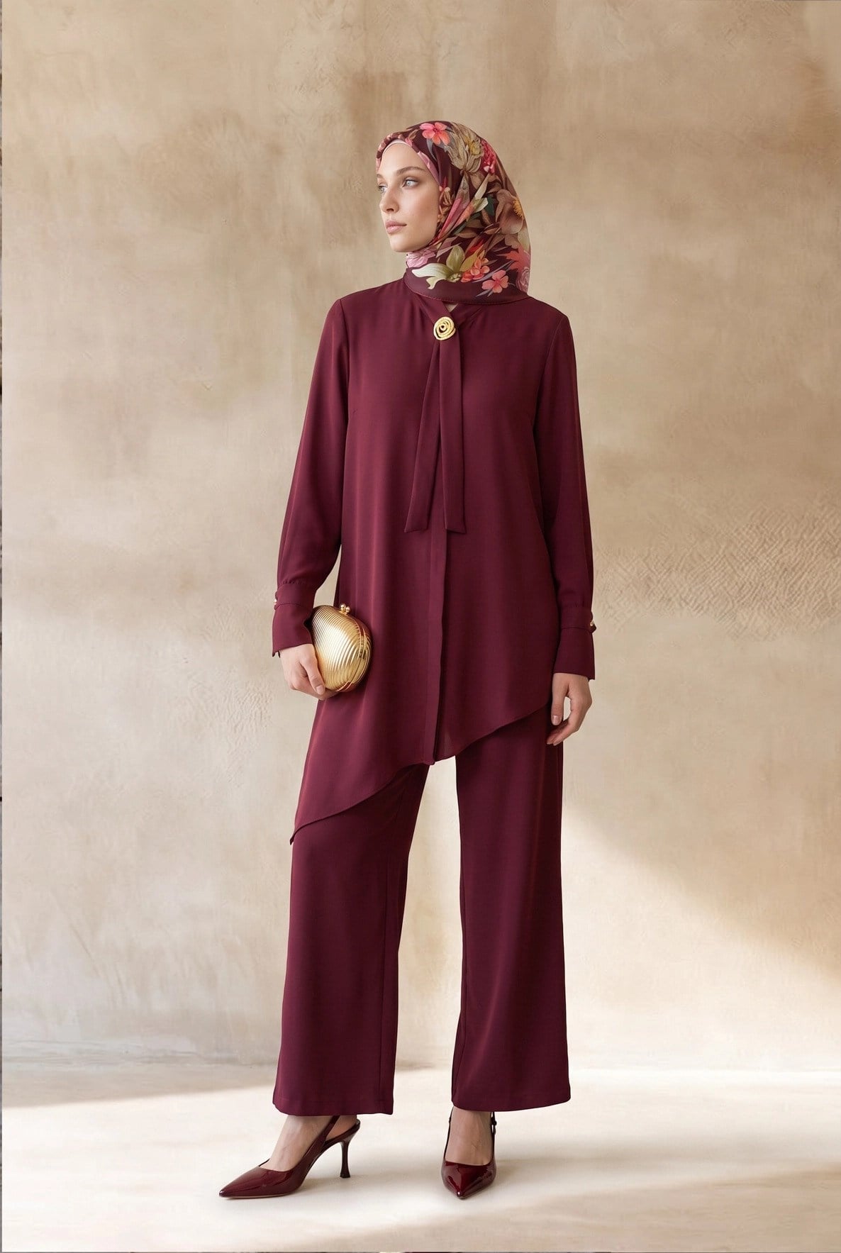 Armine TREND Fularlı Broşlu Asimetrik İkili Takım Bordo 26ka610