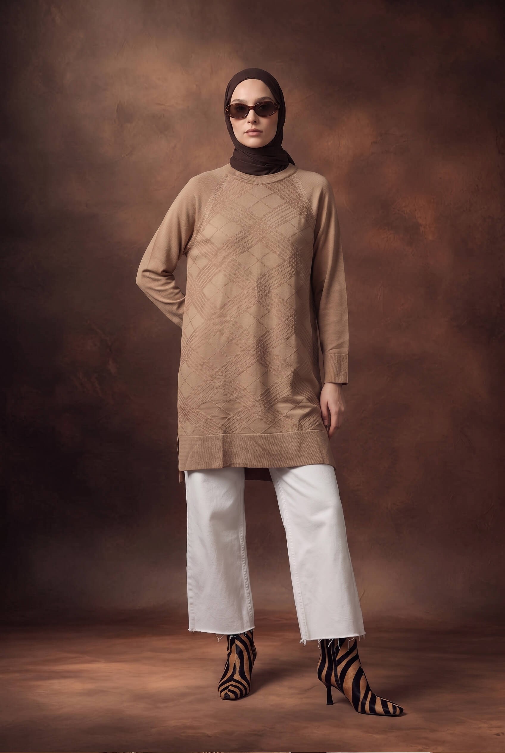 Armine TREND Geometrik Dokuma Desenli Triko Tunik Koyu Taş 26KTD411