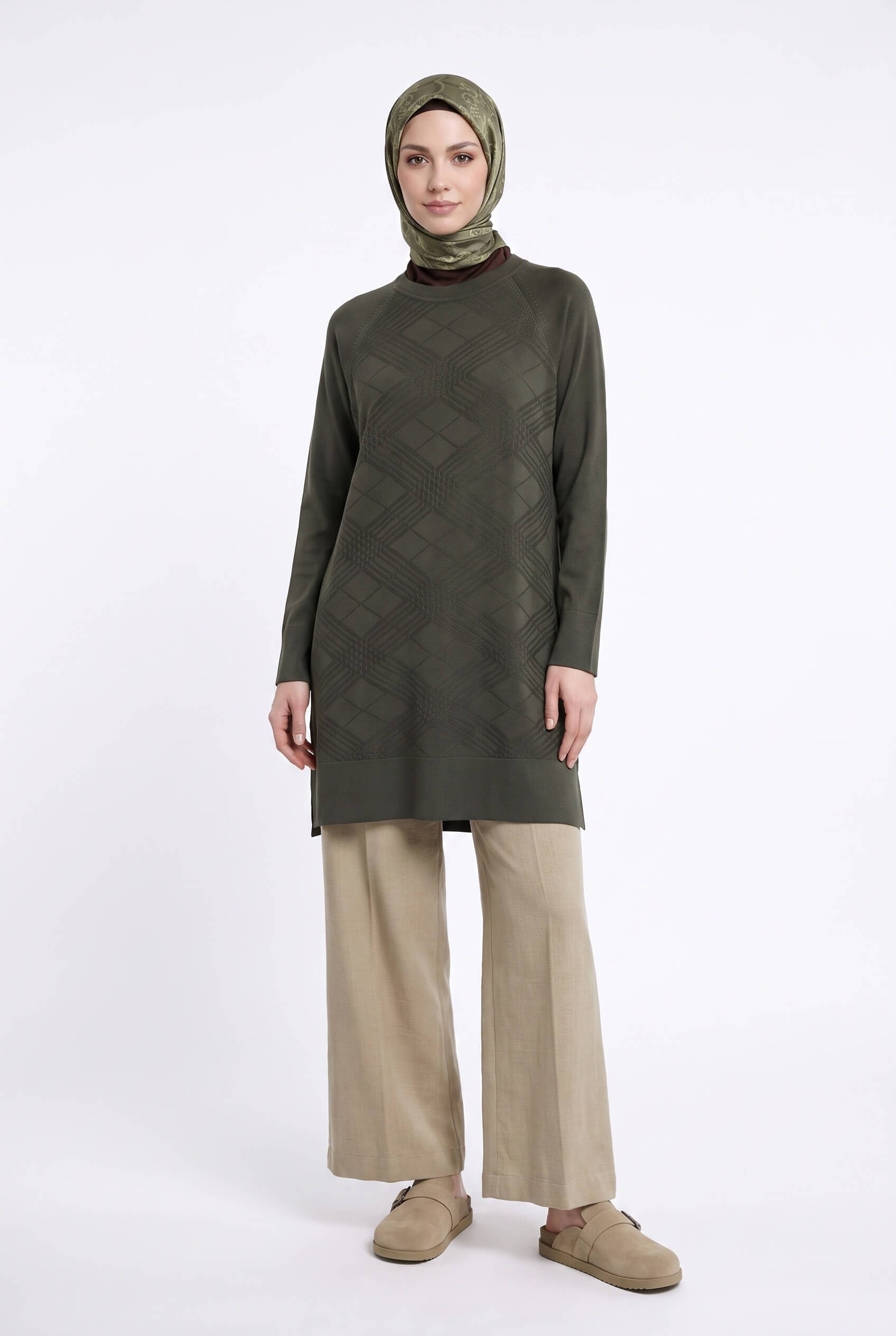 Armine TREND Geometrik Dokuma Desenli Triko Tunik Haki 26KTD411