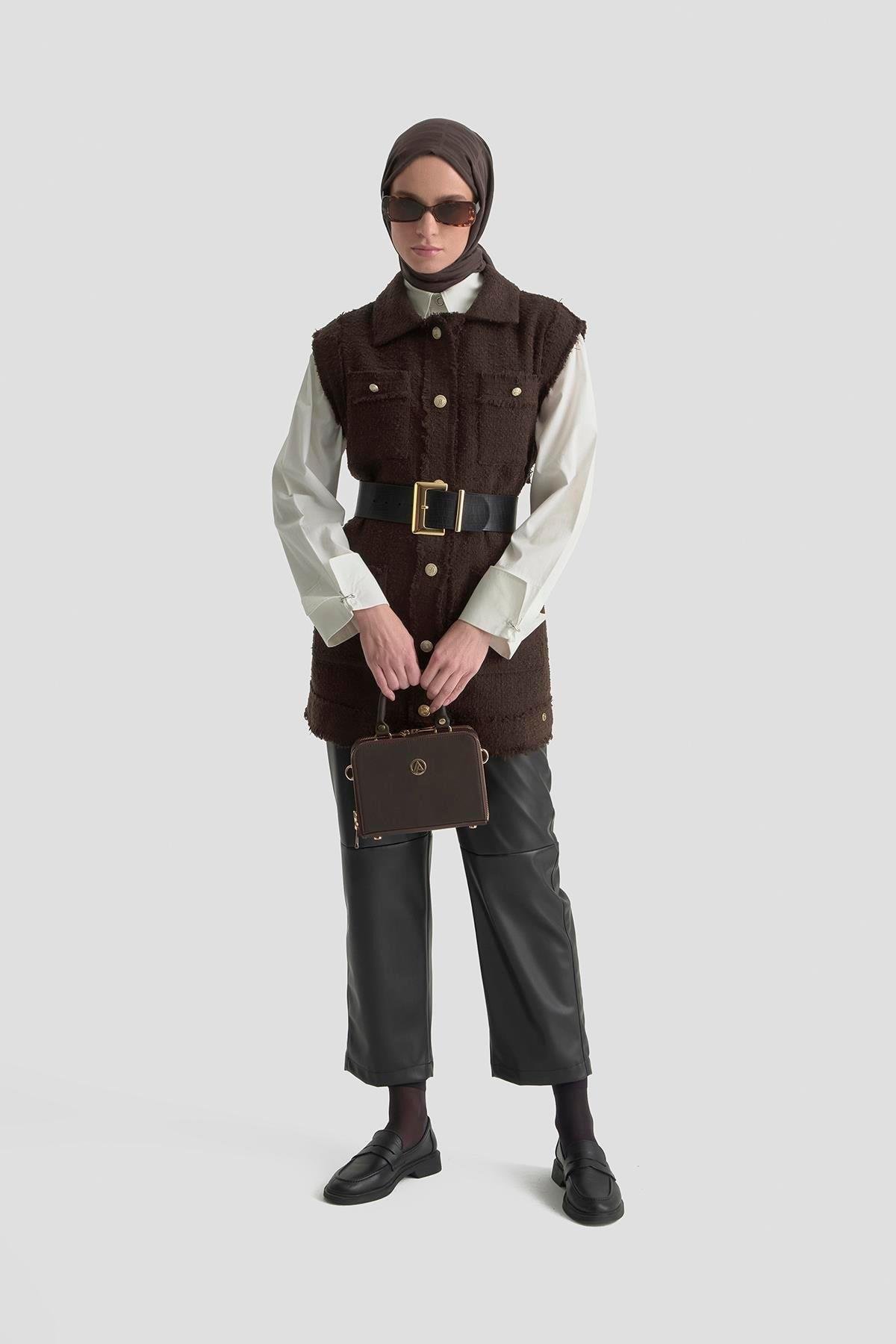 ARMİNE TREND Gold Düğmeli Cepli Gömlek Yakalı Yelek Kahverengi 25KT516