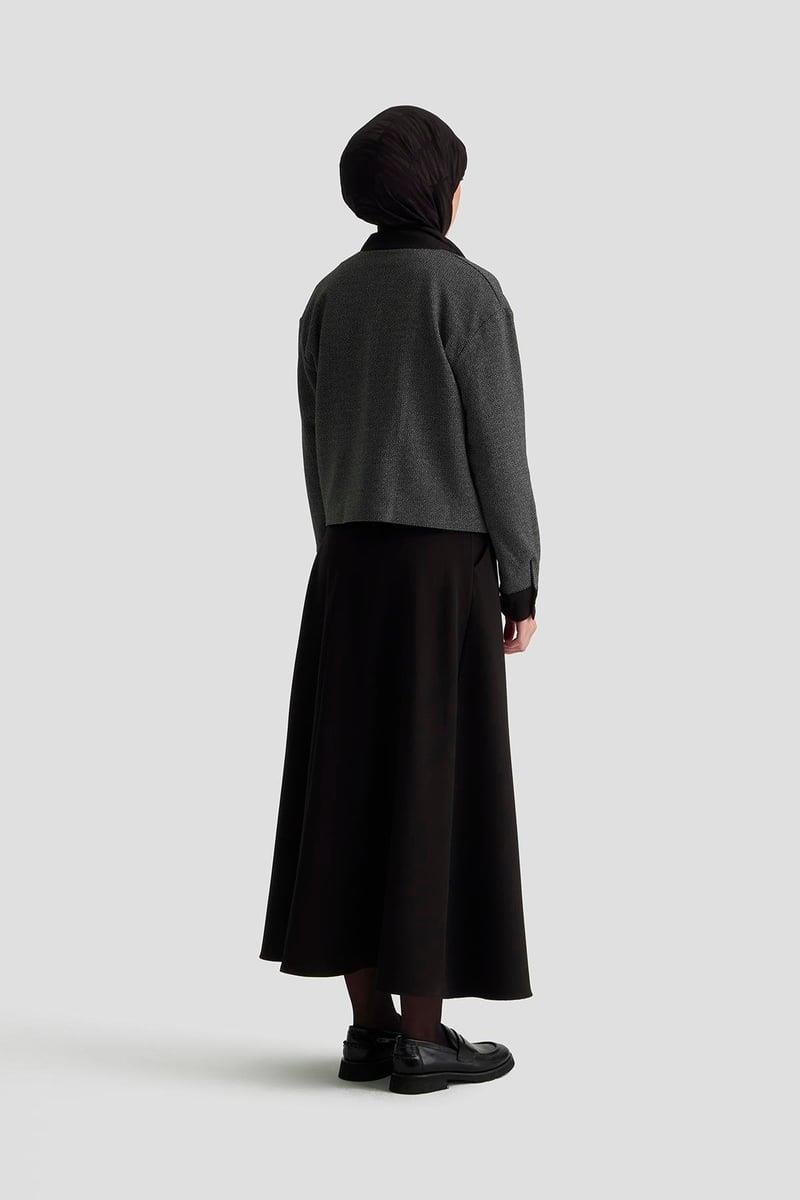 ARMİNE TREND Gold Düğmeli Süs Cepli Etekli İkili Takım Siyah 25KT608