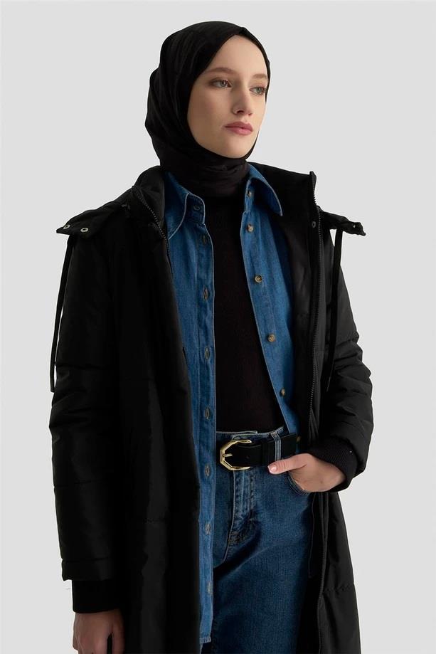 Armine Trend Kapitone Seyyar Kapüşonlu Önden Cepli Fermuarlı Mont Siyah 24KT740