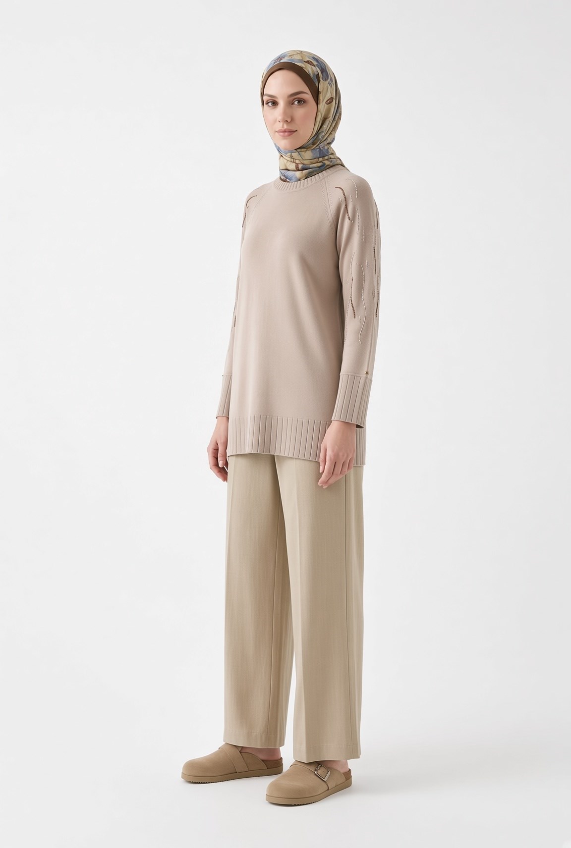 Armine TREND Kol Taş İşlemeli Triko Tunik Taş 26ktd414