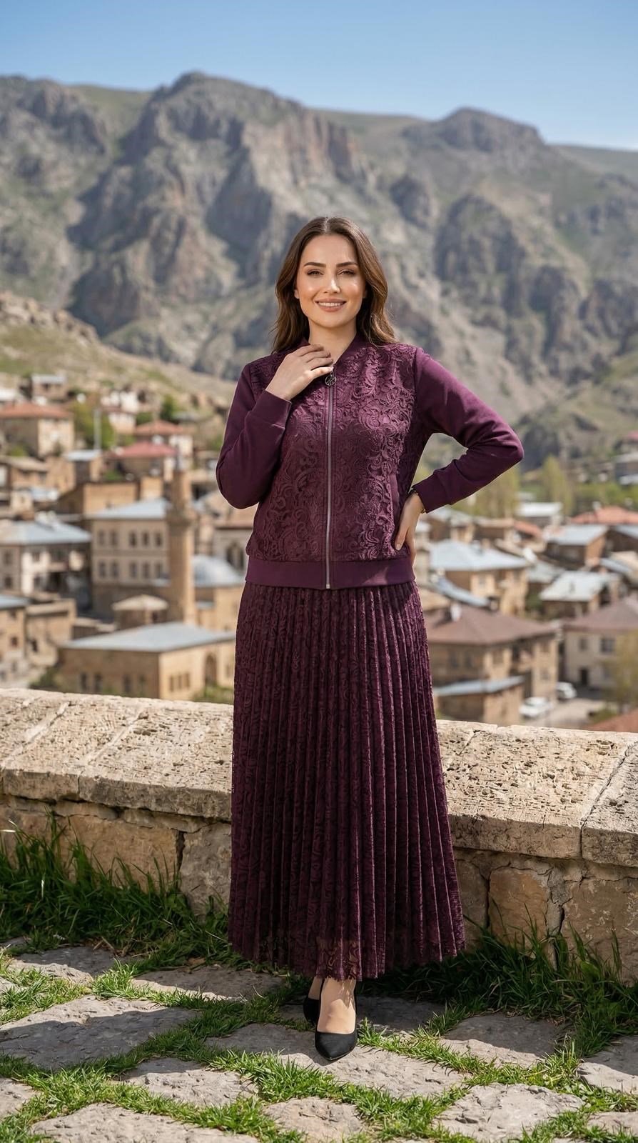 Armine TREND Krep Kombinli Güpürlü Takım Mürdüm 25KT670