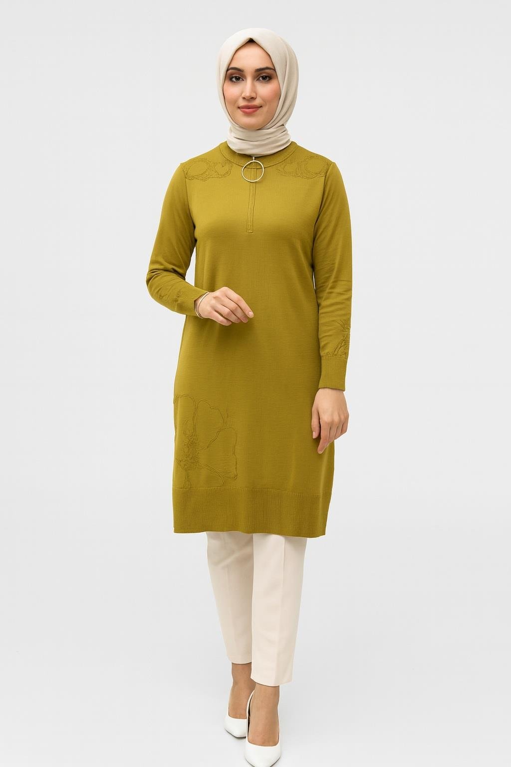 Armine TREND Omuz Desenli Çiçek Baskılı  Yarım Fermuarlı Triko Tunik Yağ Yeşili 25YTD4111