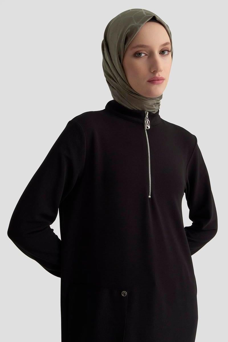 ARMİNE TREND Yakası Fermuarlı Kolları Ribanalı Örme Kumaş Tunik Siyah 25KT443