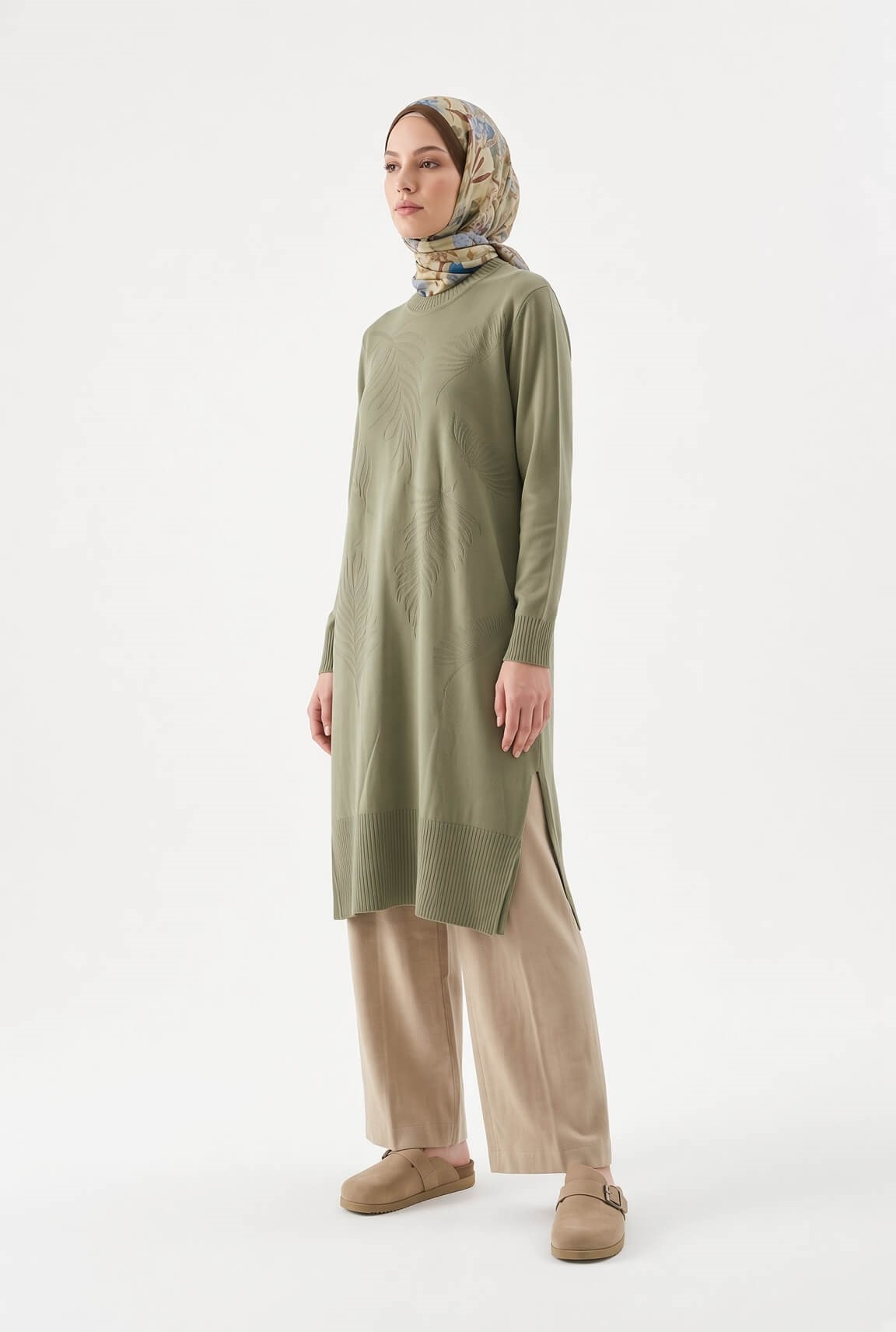 Armine TREND Yaprak Desenli Uzun Triko Tunik Çağla 26KTD408