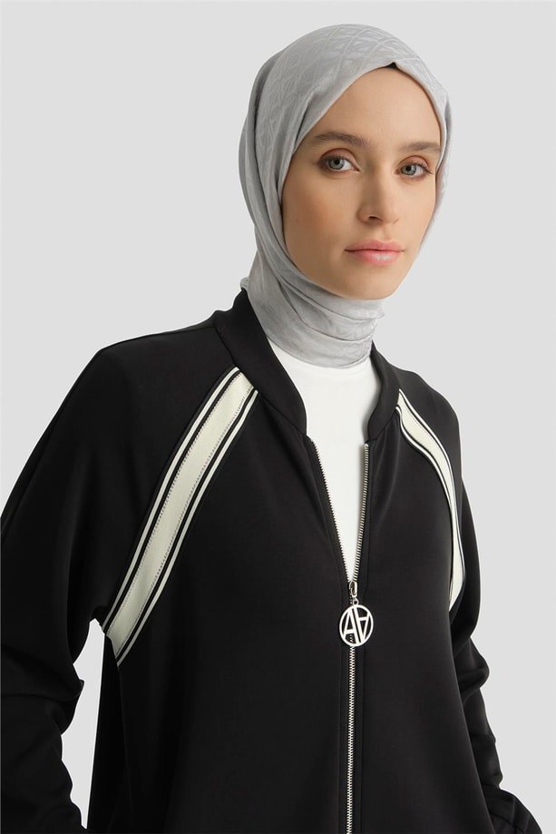Armine Yanları Ribanalı Geniş Paça Fermuarlı Takım Siyah AGTK3189AT