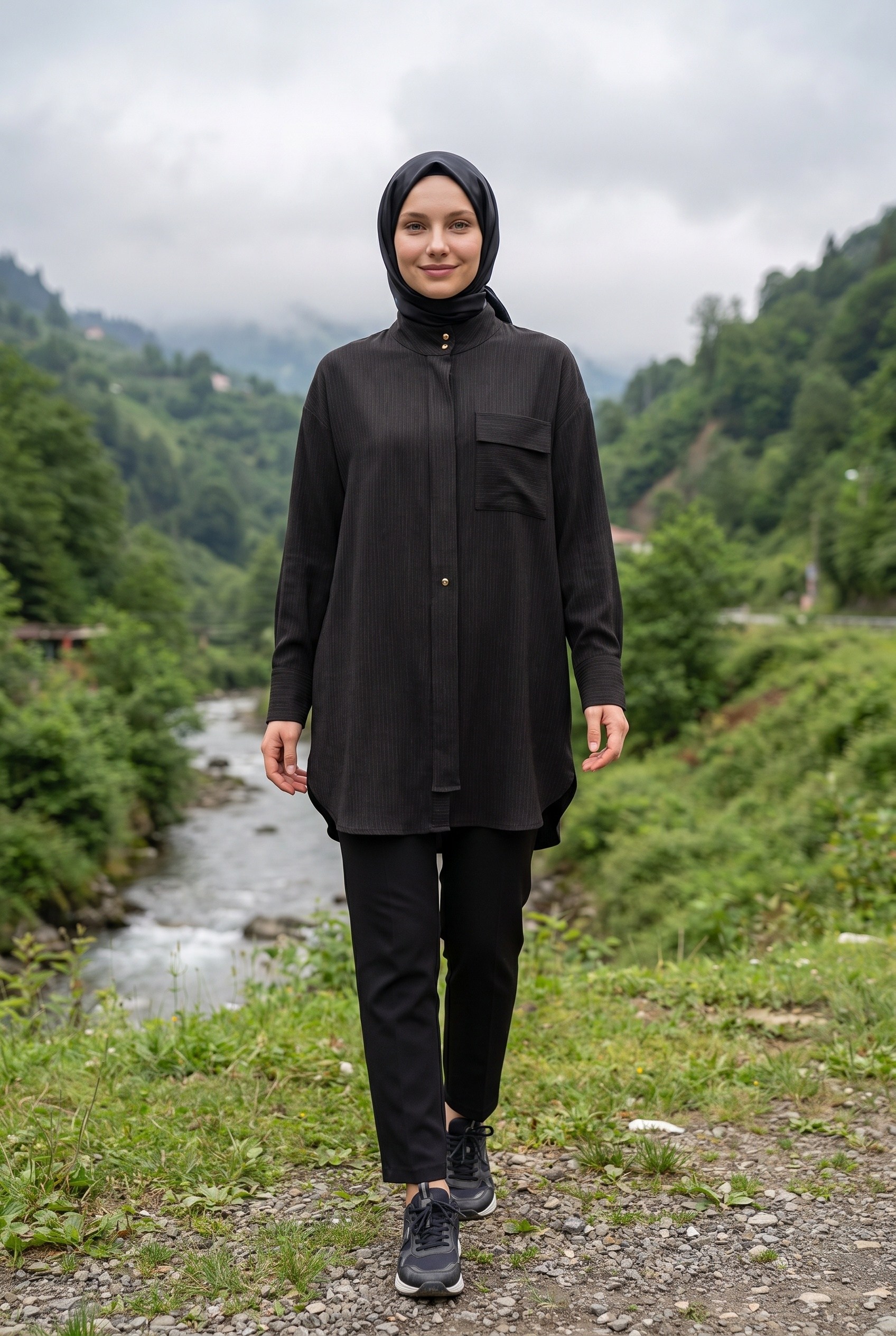 Avenna Hakim Yaka Pat Detaylı Çizgili Tunik Siyah 26kt434