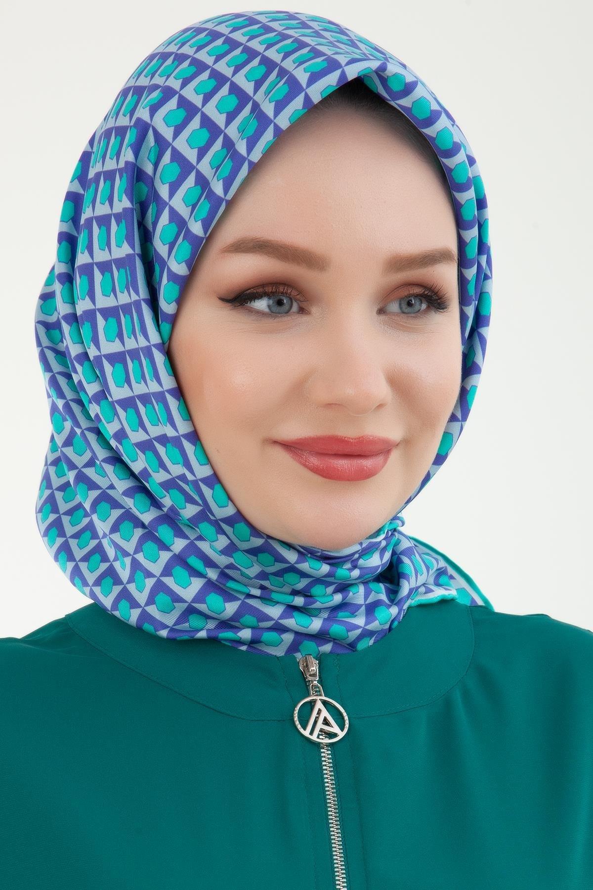ARMİNE TREND Kolları Lastikli Cepli Fermuarlı Giy Çık Zümrüt 24YT546