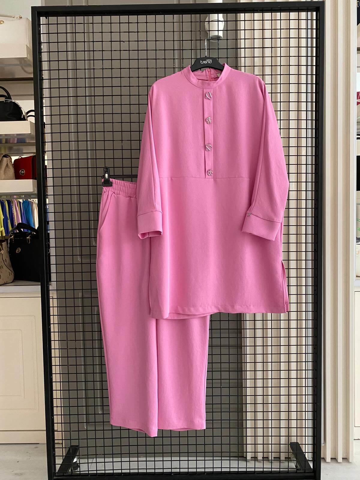 Armine TREND Önden Kapalı Düğmeli Pantolonlu Takım Pembe 24YT659