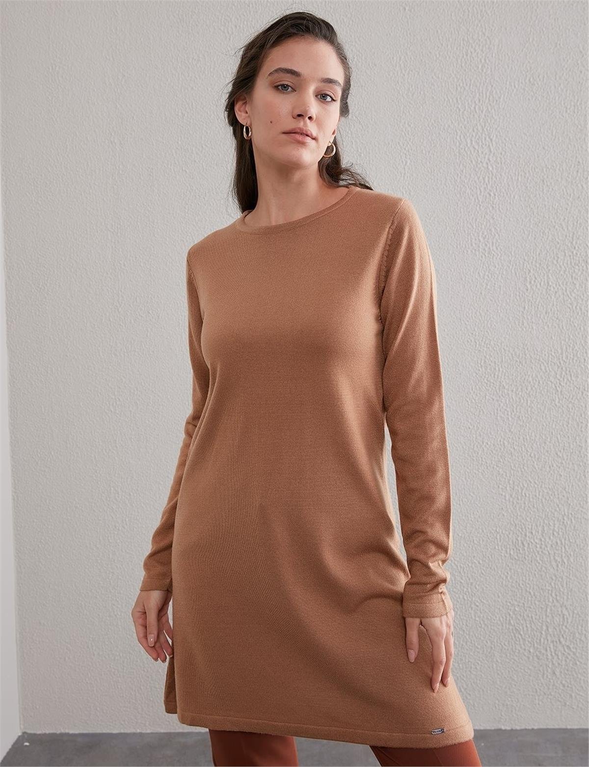 KAYRA Basic Sıfır Yaka Triko Tunik KA-SZ-TRK41 Bej