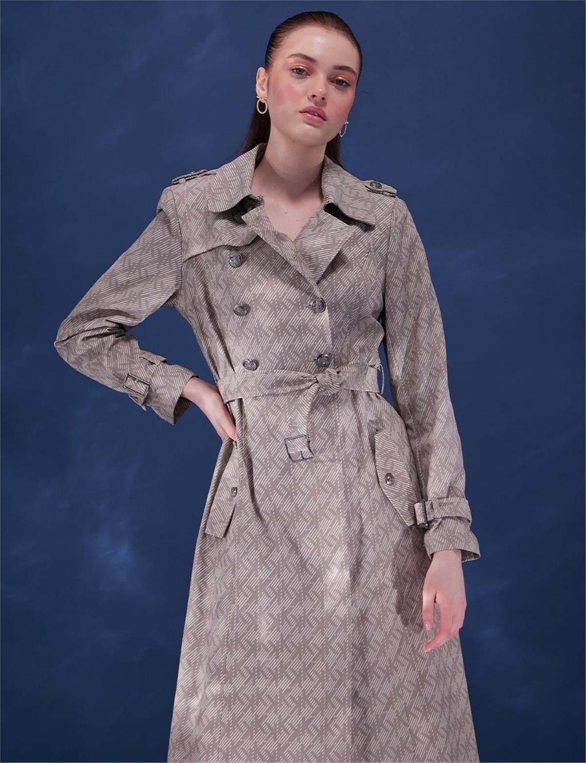 KAYRA Monogram Desen Kruvaze Trençkot KA-B23-14004 Krem
