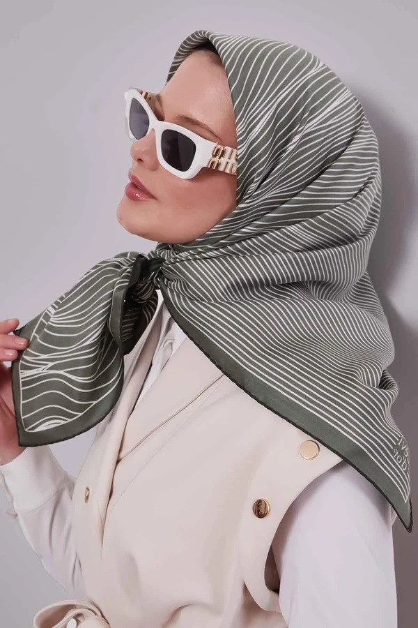 LEVİDOR Haki Çizgili Model Sura İpek Eşarp 1800-50