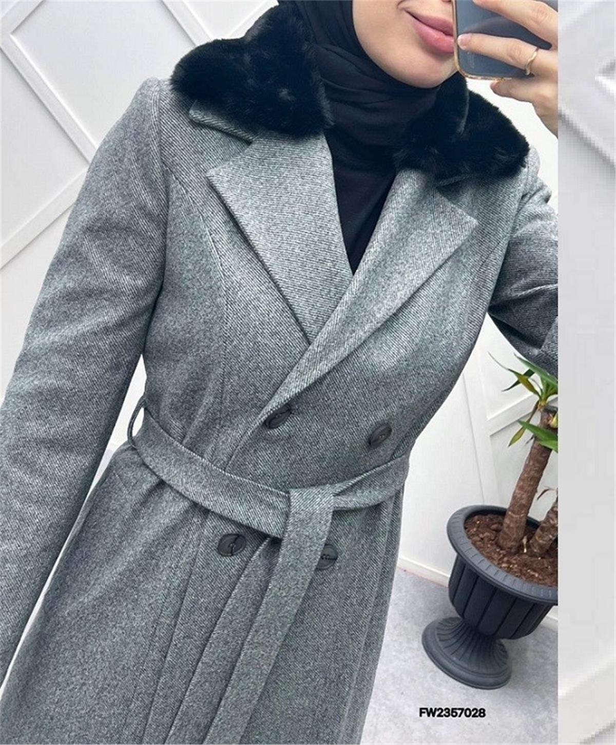 LVFW2357028 Levidor Yakası Seyyar Kürk Kaşe Siyah