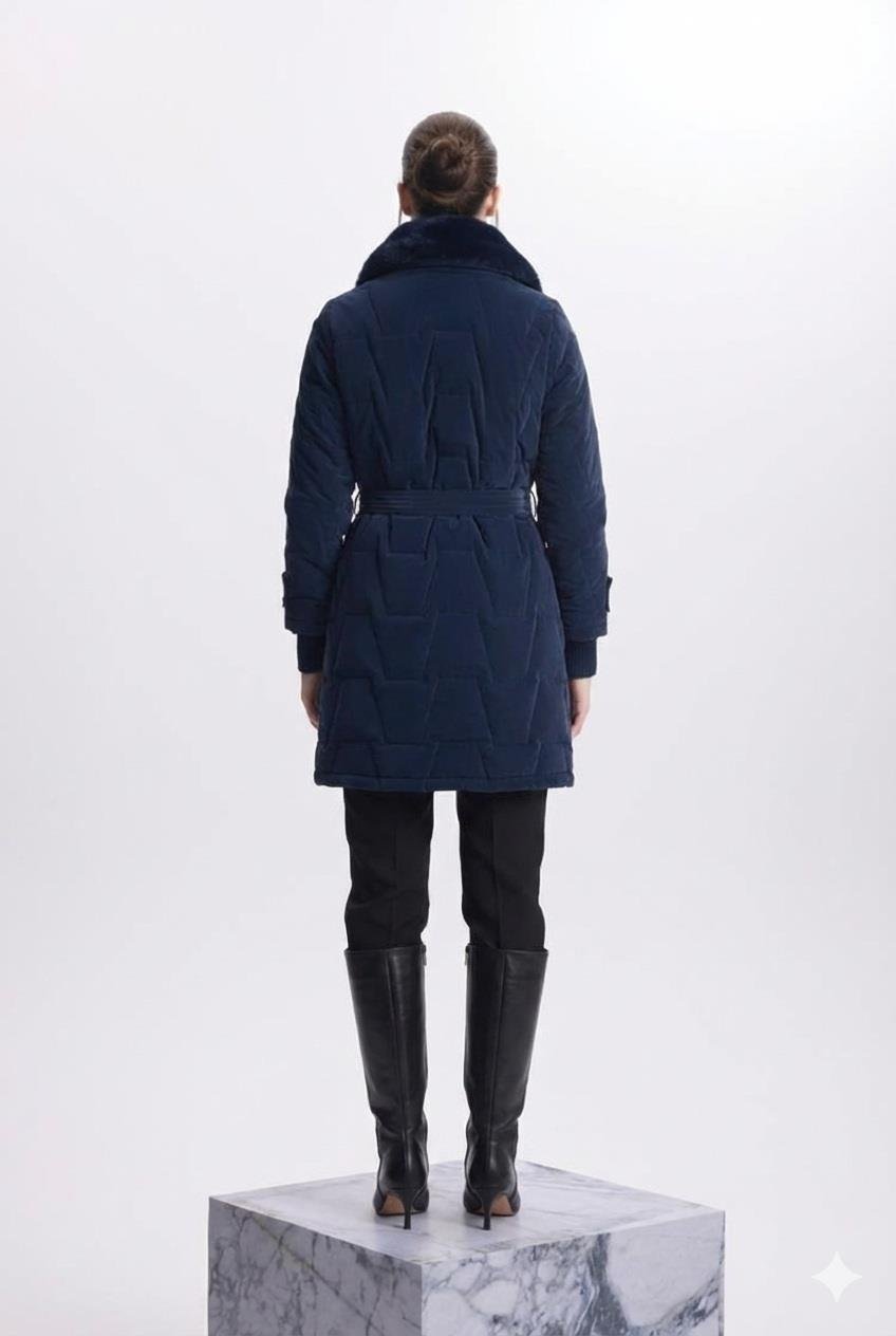 Zühre Yakası Kürk ve Kemer Detaylı Lacivert Şişme Mont 95Cm 12764