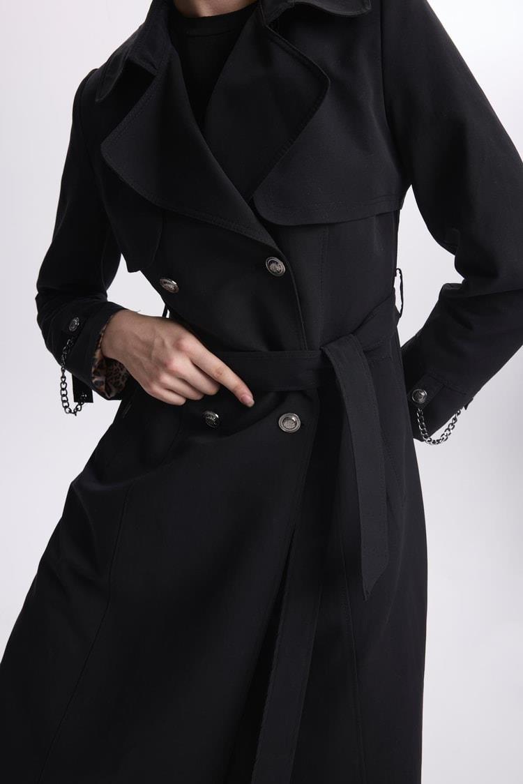 Zühre Zincir Detaylı Siyah Trençkot 13560