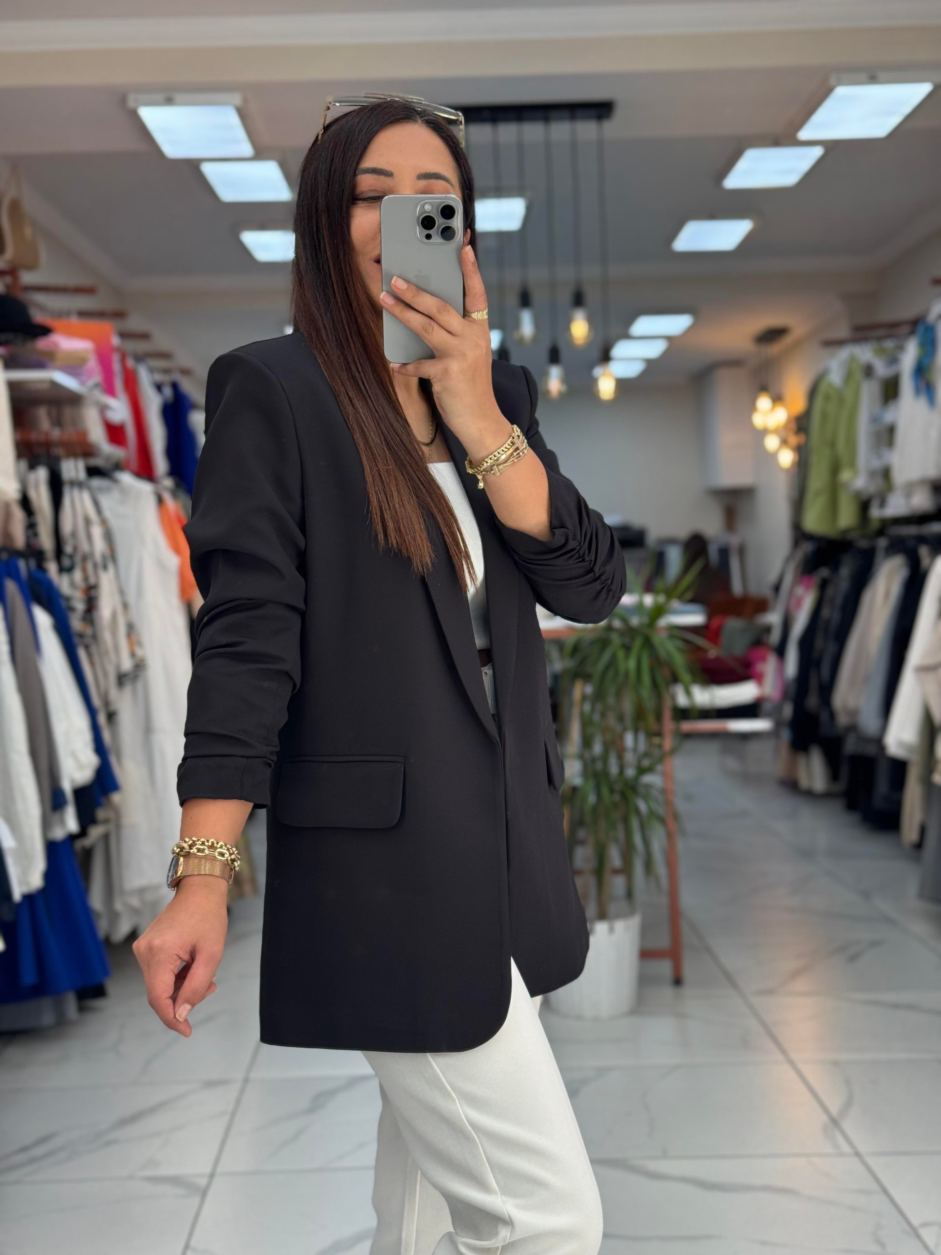  Kolu Büzgülü Blazer Ceket Siyah