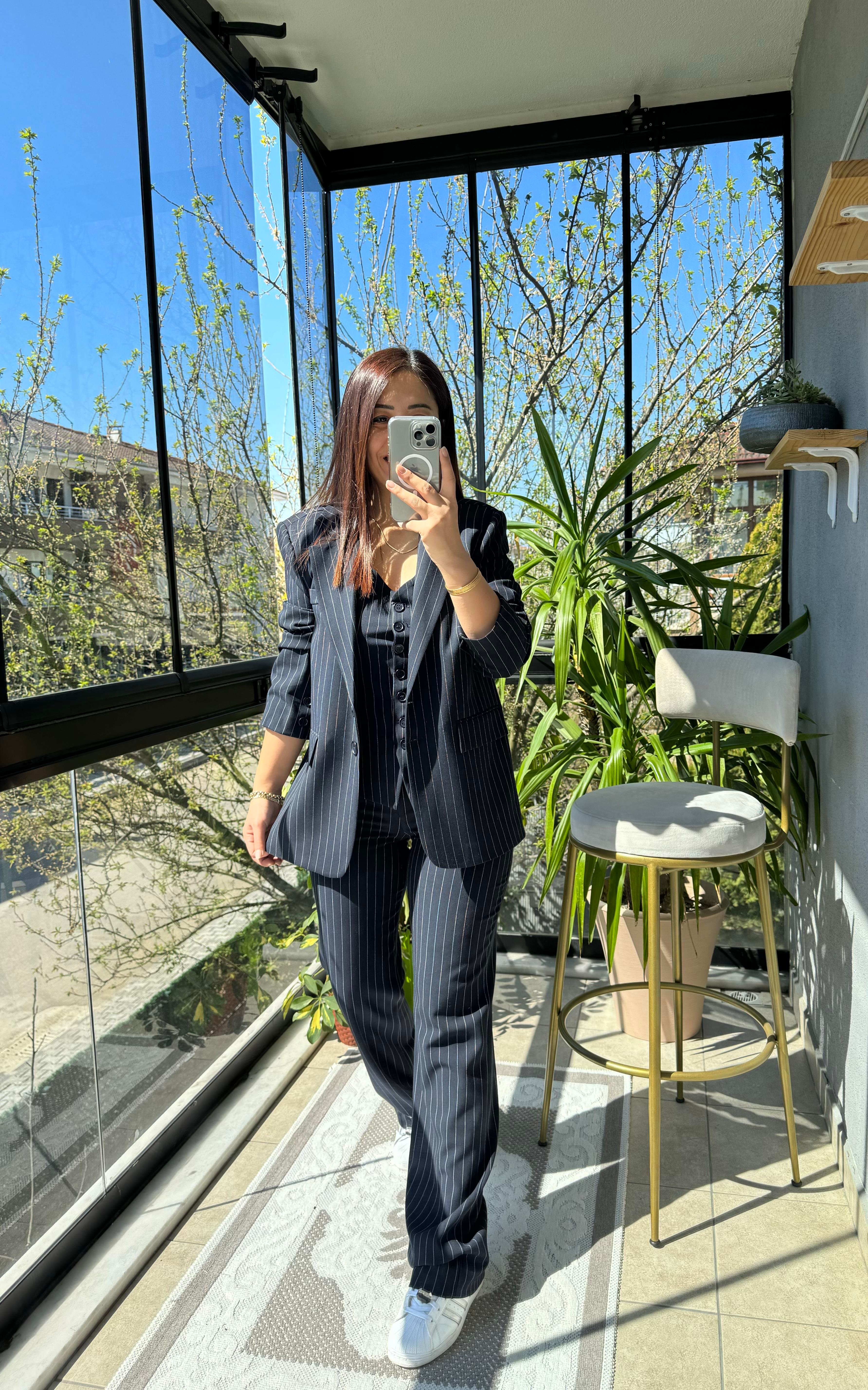 3'lü Çizgili Takım Lacivert