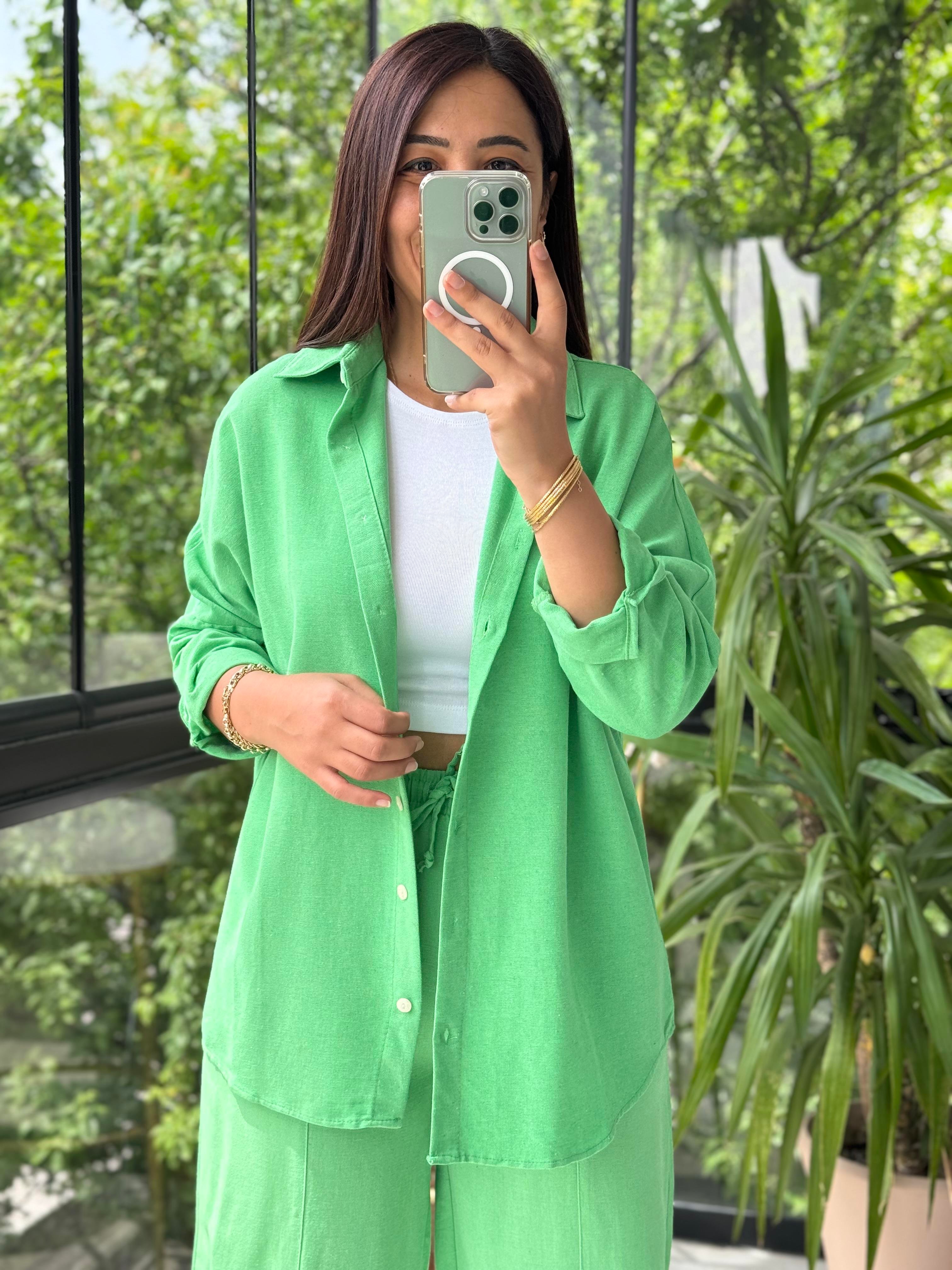 Açık Yeşil Keten Gömlek