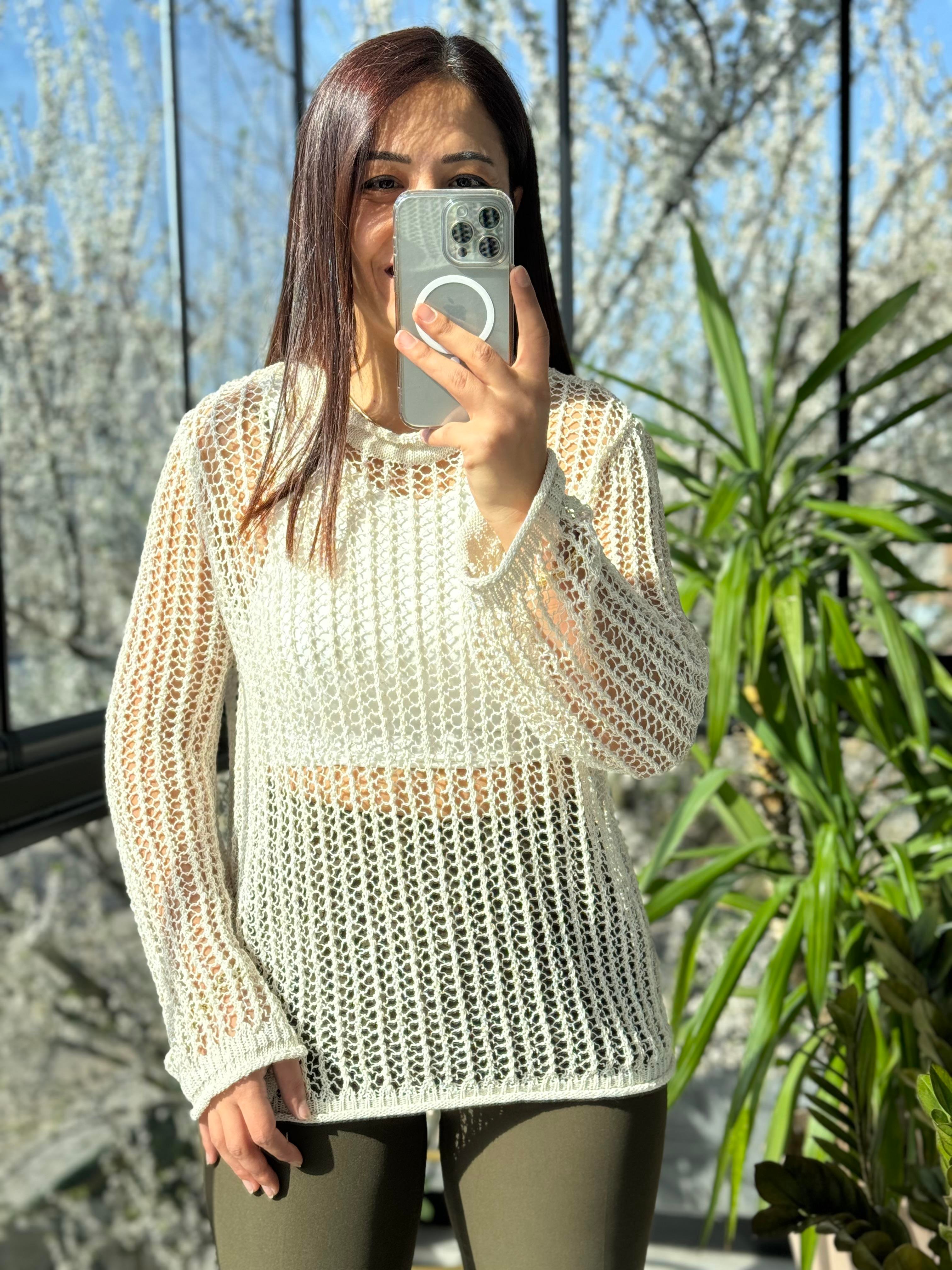 Ajurlu Transparan Kazak Ekru