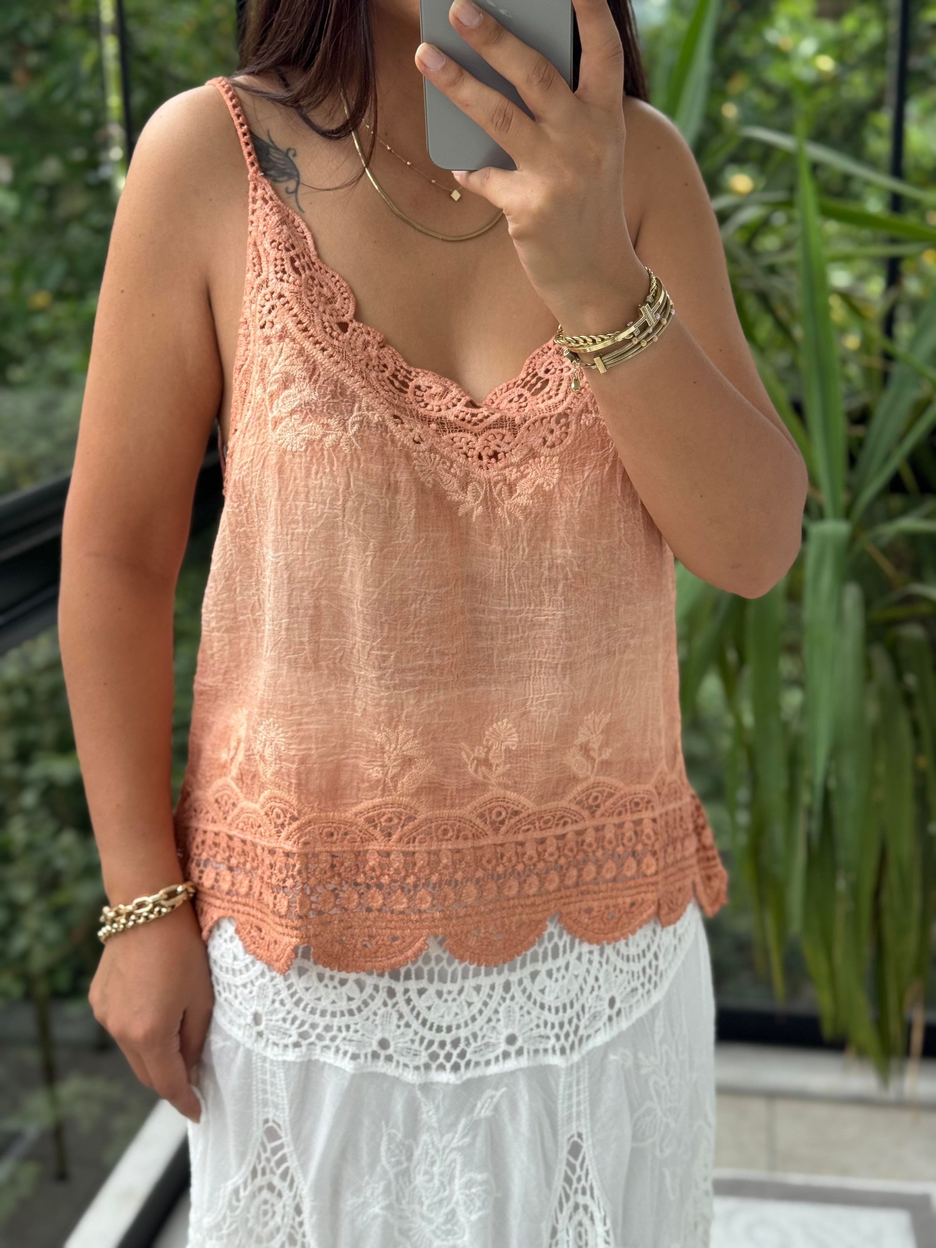 Altı Dantelli Nakışlı Atlet Turuncu