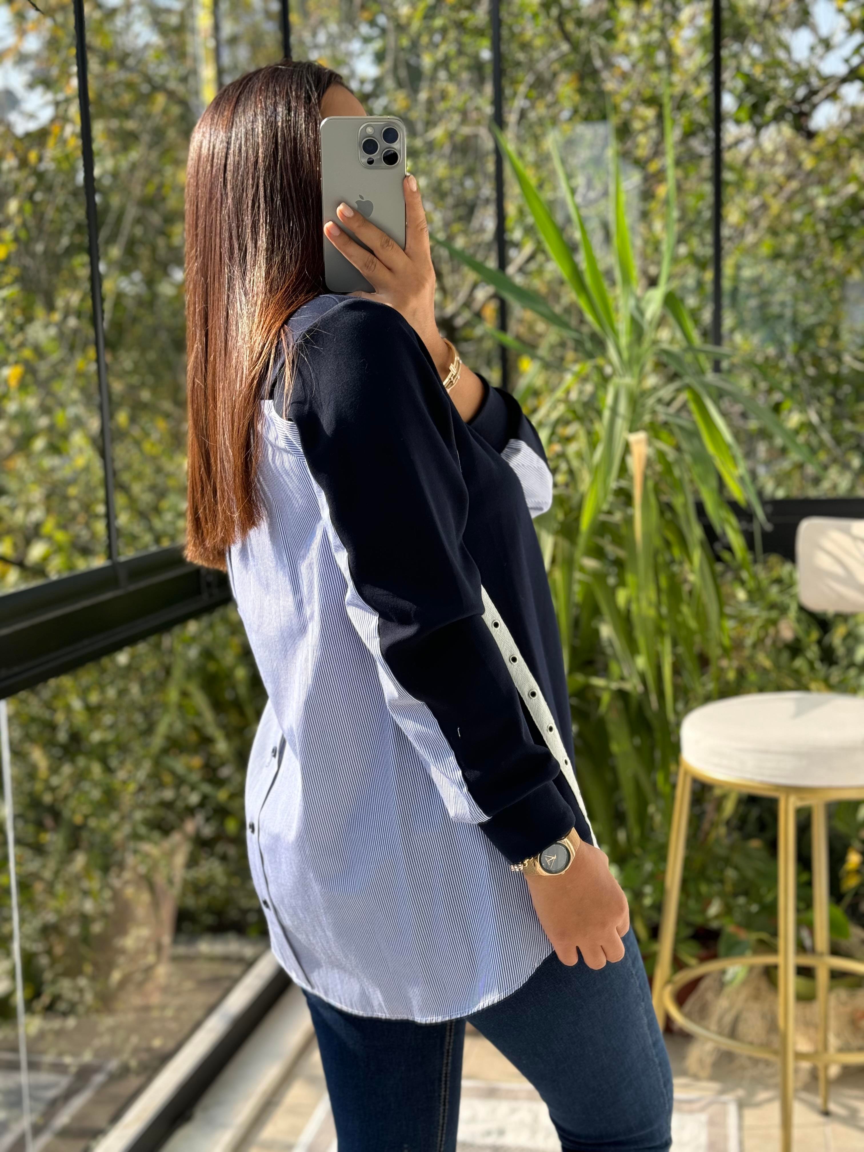 Arkası Gömlekli Sweatshirt Lacivert